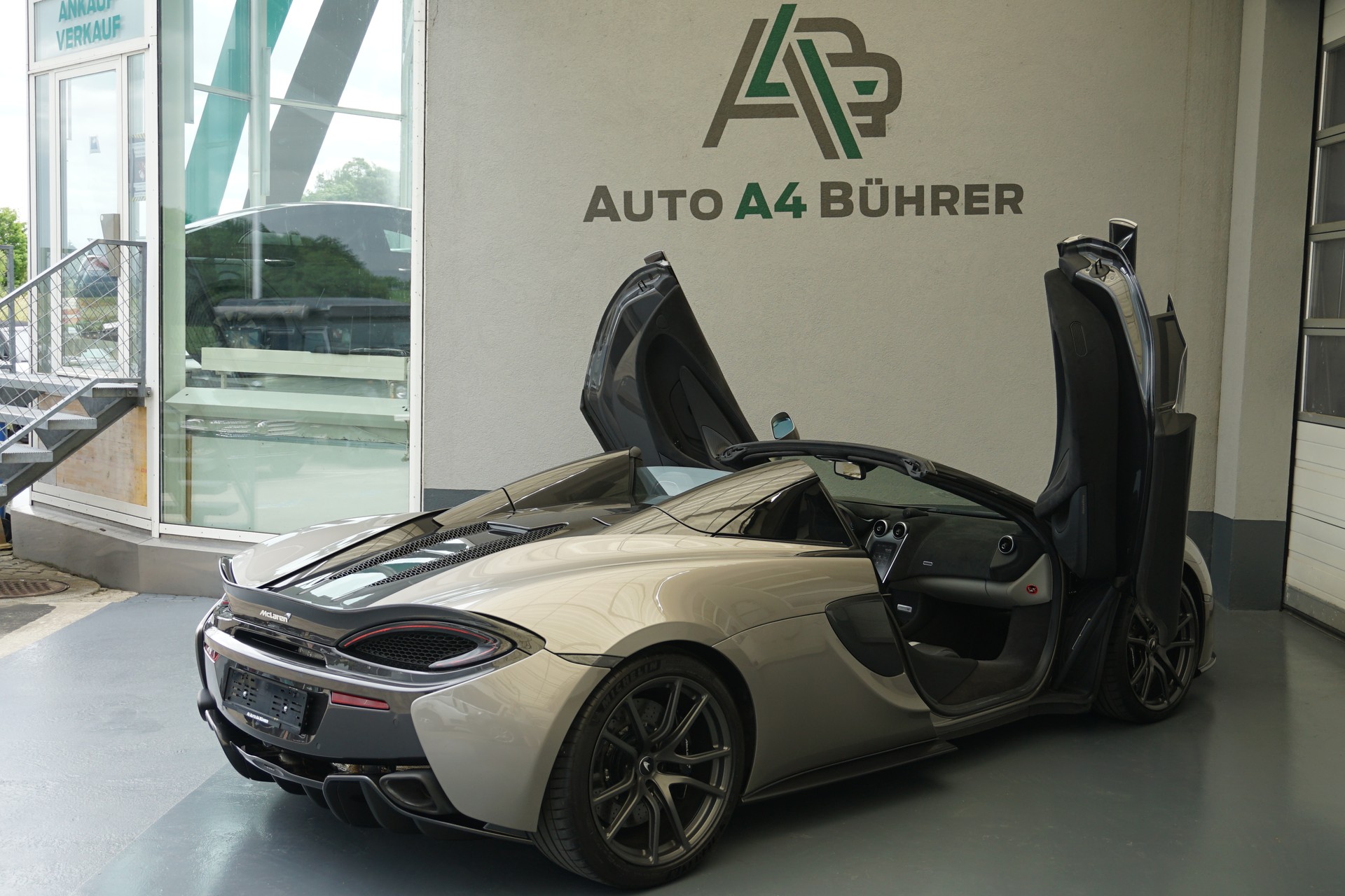 McLAREN 570S Spider 3.8 V8 570PS-image-20