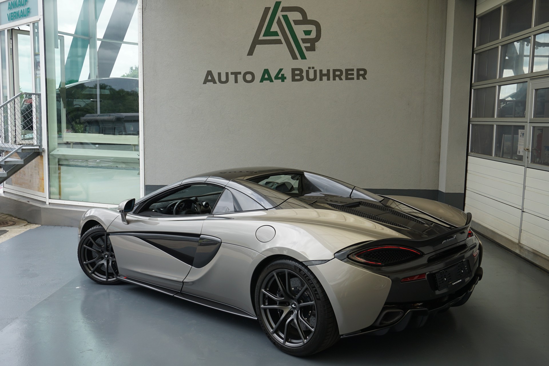 McLAREN 570S Spider 3.8 V8 570PS-image-10