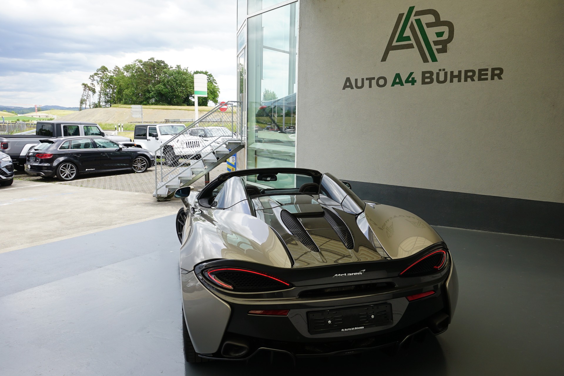 McLAREN 570S Spider 3.8 V8 570PS-image-14