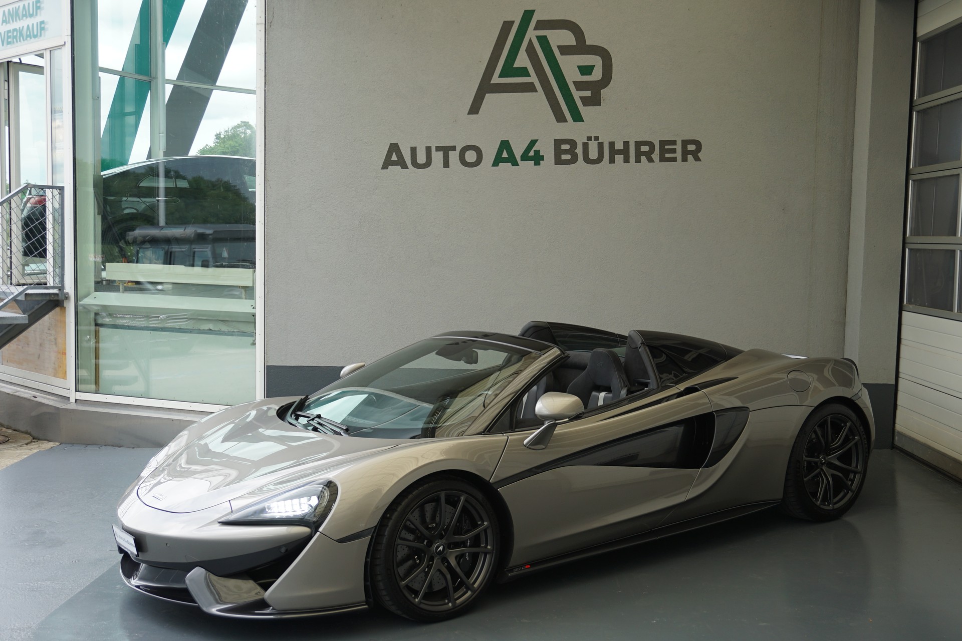 McLAREN 570S Spider 3.8 V8 570PS-image-4