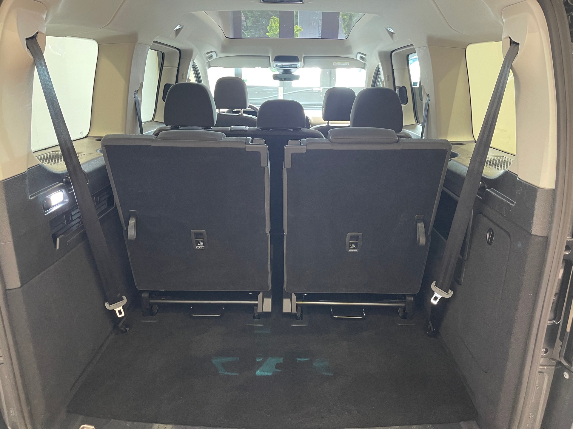 FORD Grand Tourneo Connect 2.0 EcoBlue Active Automat *7 PLATZ*-image-13