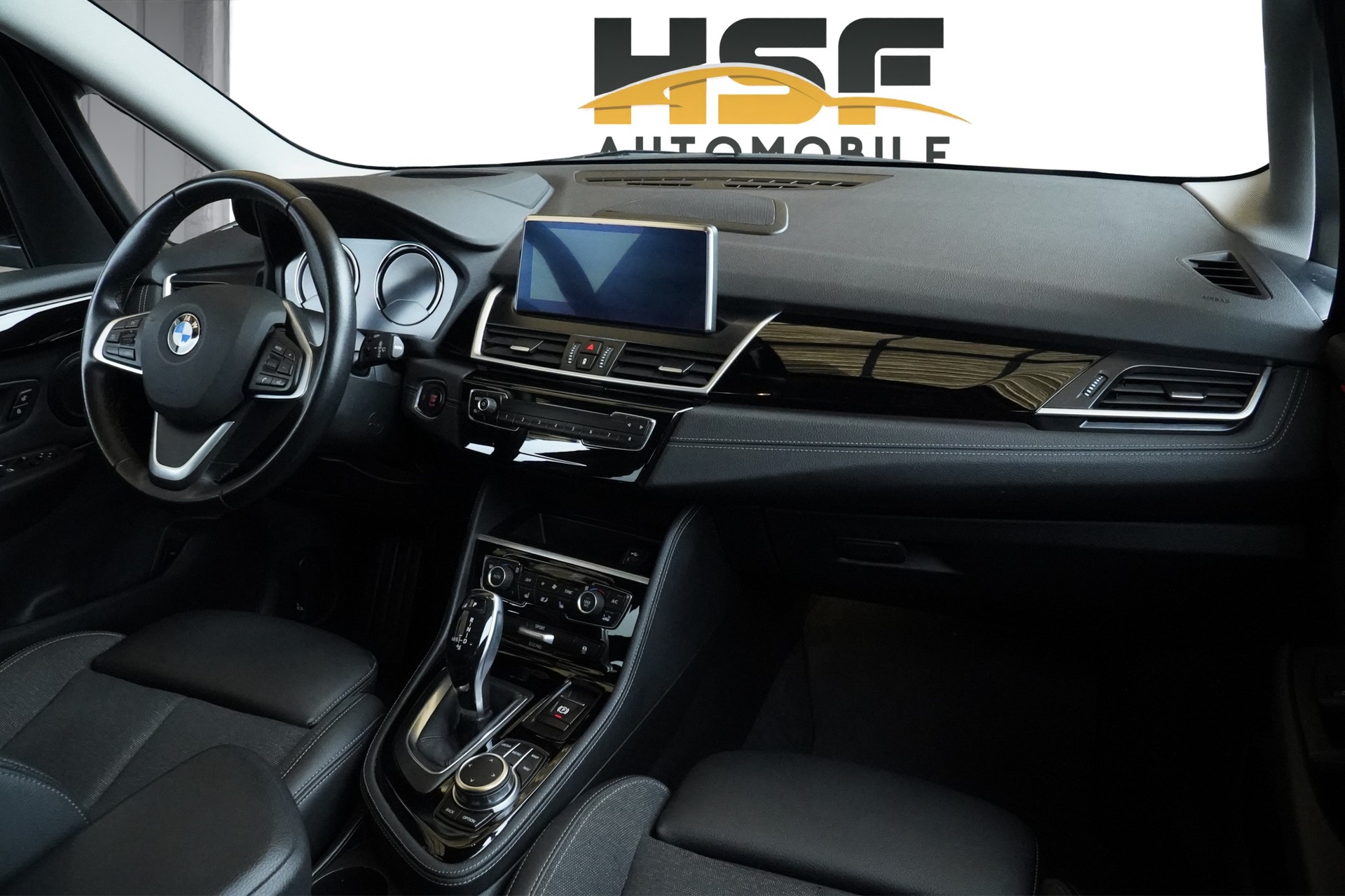BMW 218d xDrive Gran Tourer Steptronic Sport Line *CH Fahrzeug & AHK 7-SITZE*-image-12