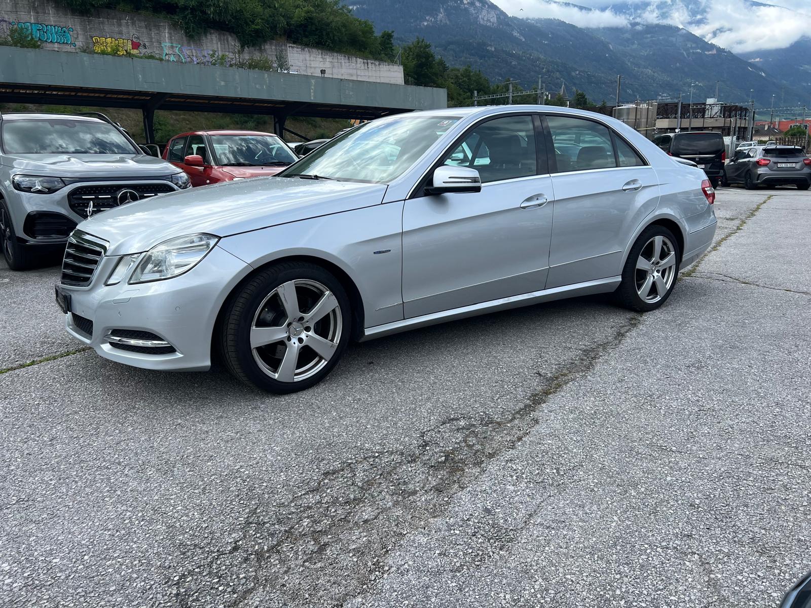 MERCEDES-BENZ E 200 CGI BlueEfficiency Automatic