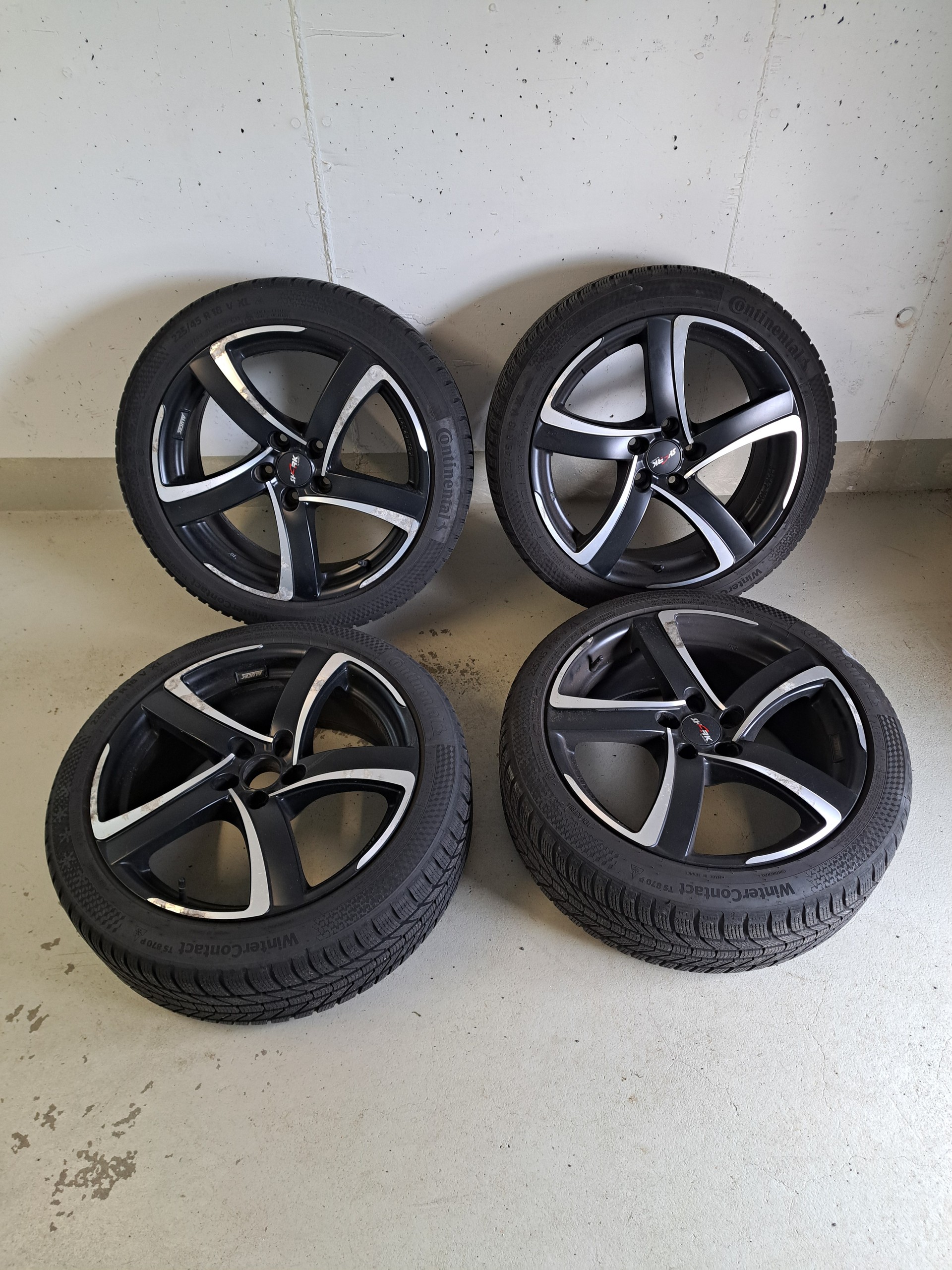 SUBARU 2.0i Swiss Plus-image-9
