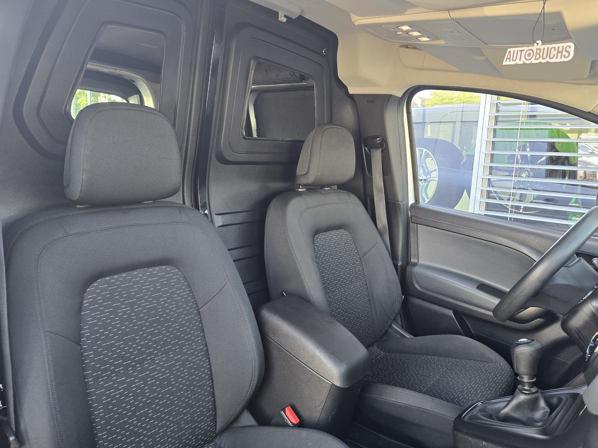 MERCEDES-BENZ Citan 112 CDI Base-image-14