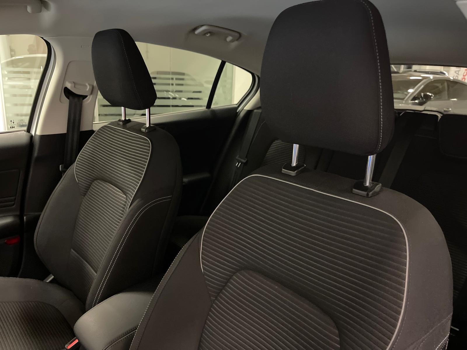 FORD Focus 1.5i EcoB SCTi 150 Titanium-image-13