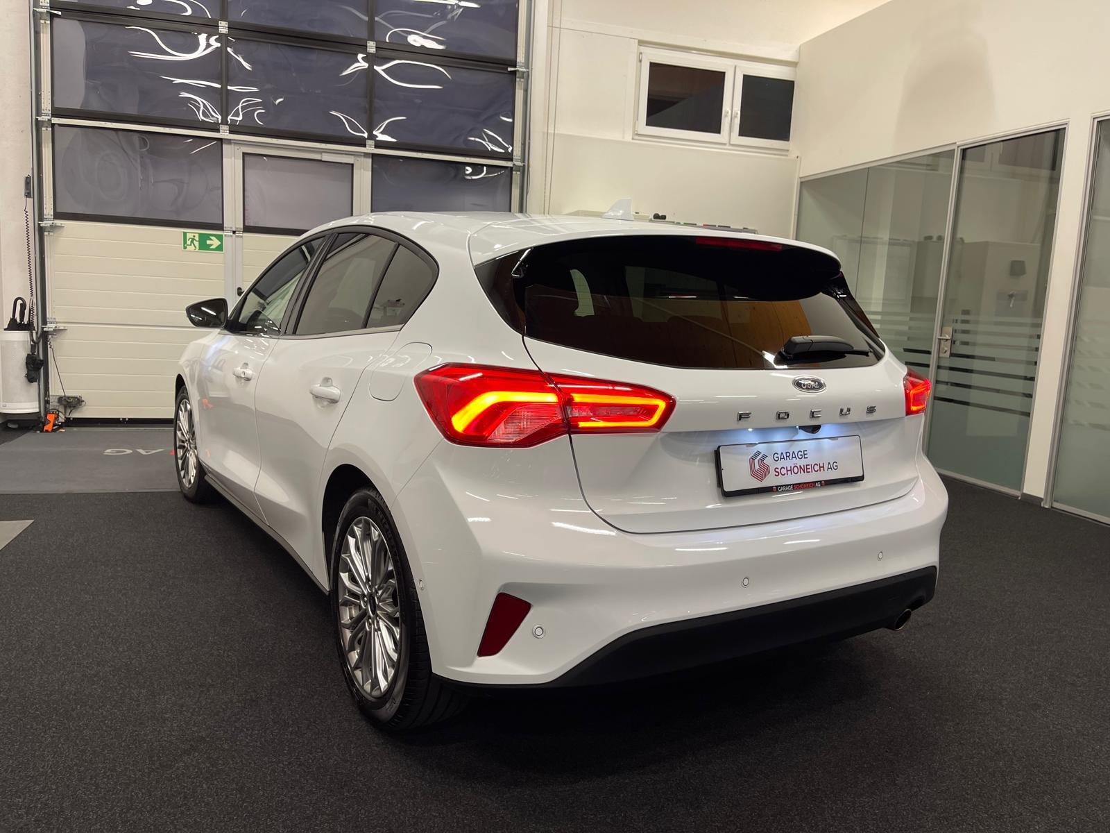 FORD Focus 1.5i EcoB SCTi 150 Titanium-image-6
