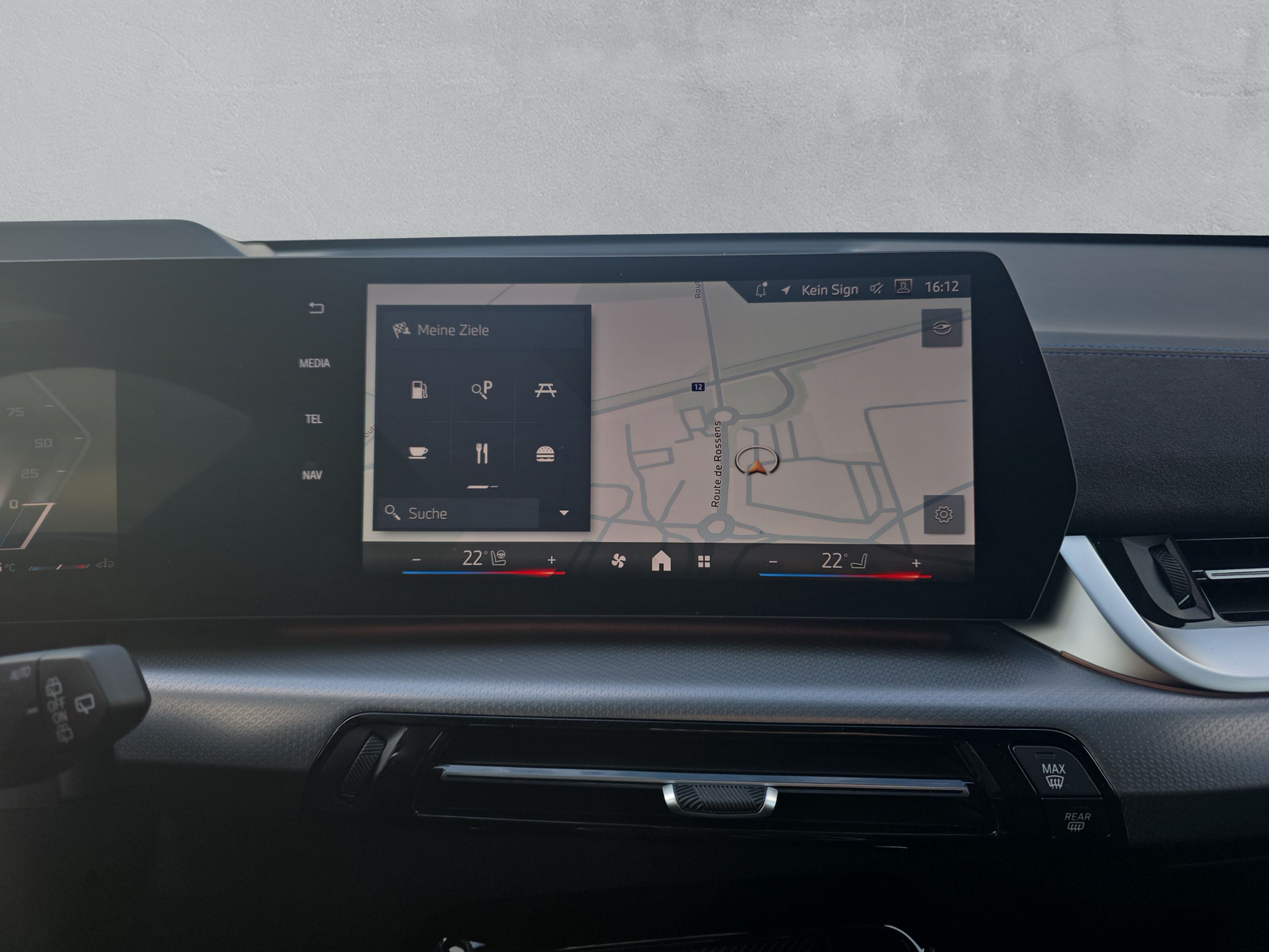 BMW X1 xDrive M35i-image-13
