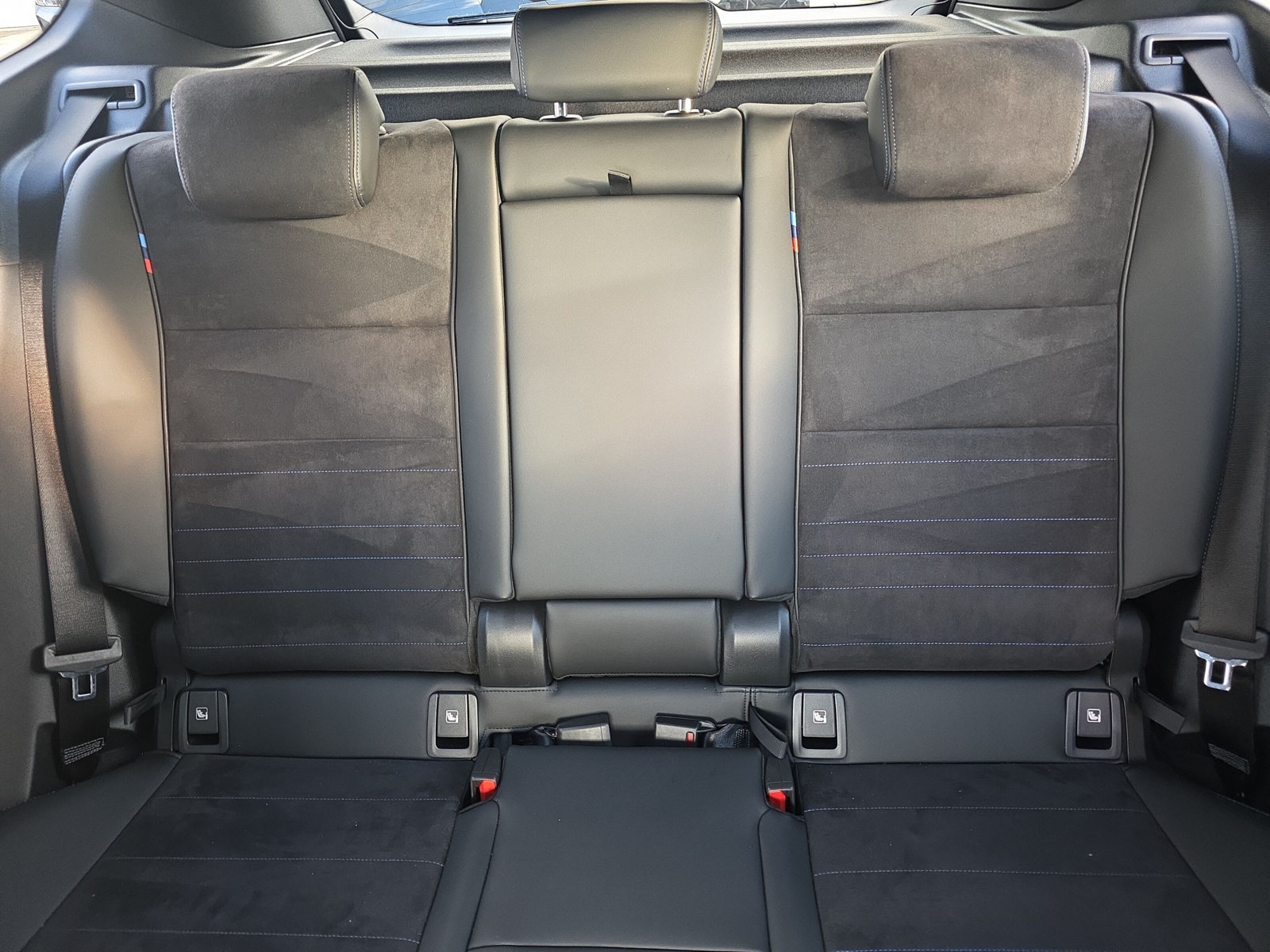 BMW X1 xDrive M35i-image-21