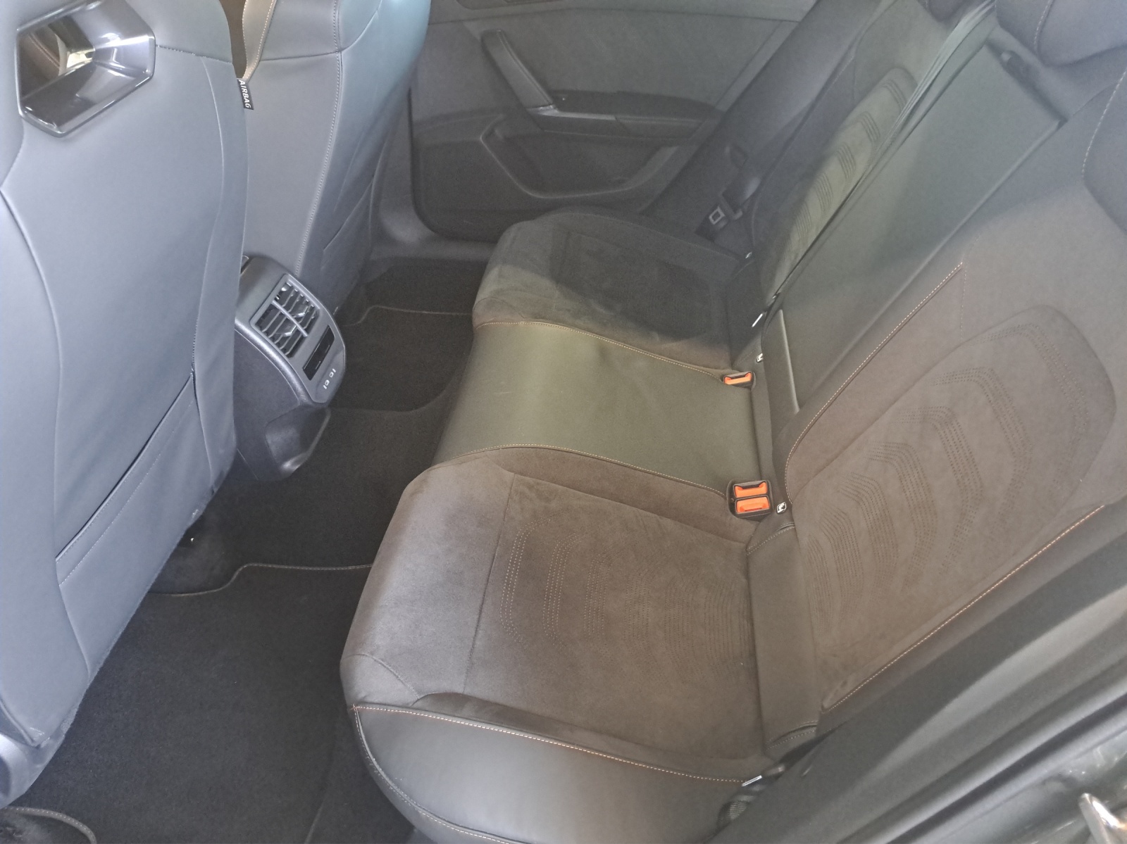CUPRA Formentor 1.4 e-HYBRID pHEV VZ DSG-image-15