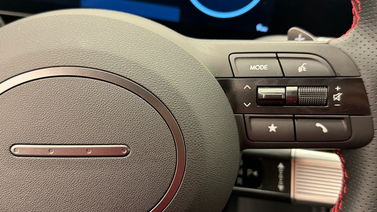 HYUNDAI Tucson 1.6 TGDI PHEV N-Line 4WD-image-9