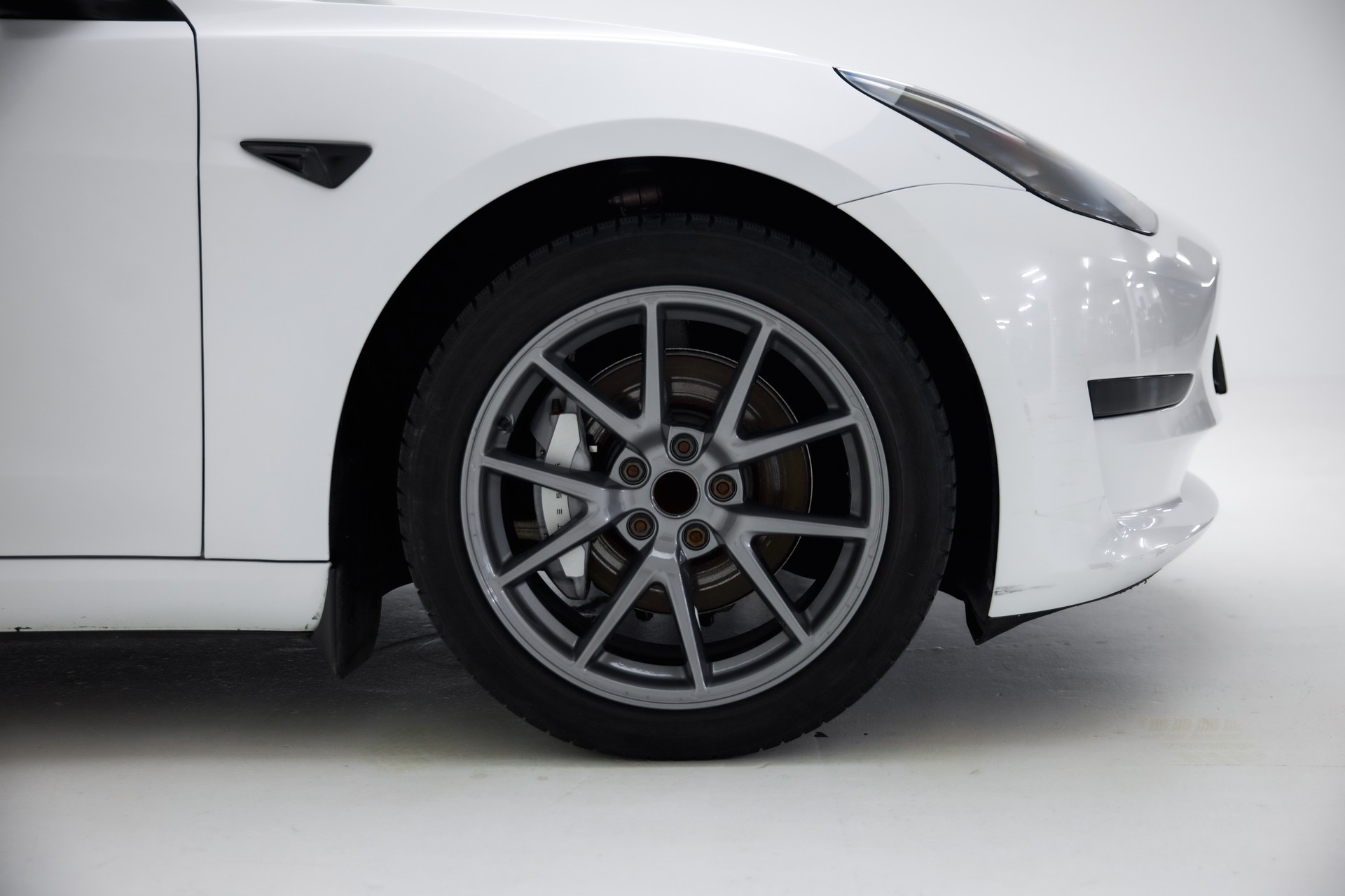 TESLA Model 3 Long Range Dual Motor AWD-image-13