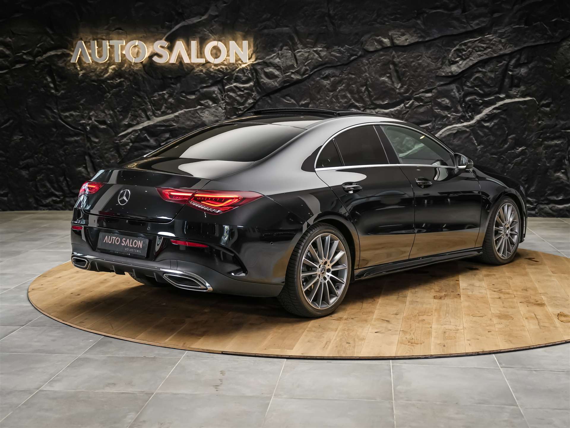 MERCEDES-BENZ CLA 220 AMG Line 7G-DCT 4Matic *Panorama*Standheizung*El. Sitze mit Memory*-image-5