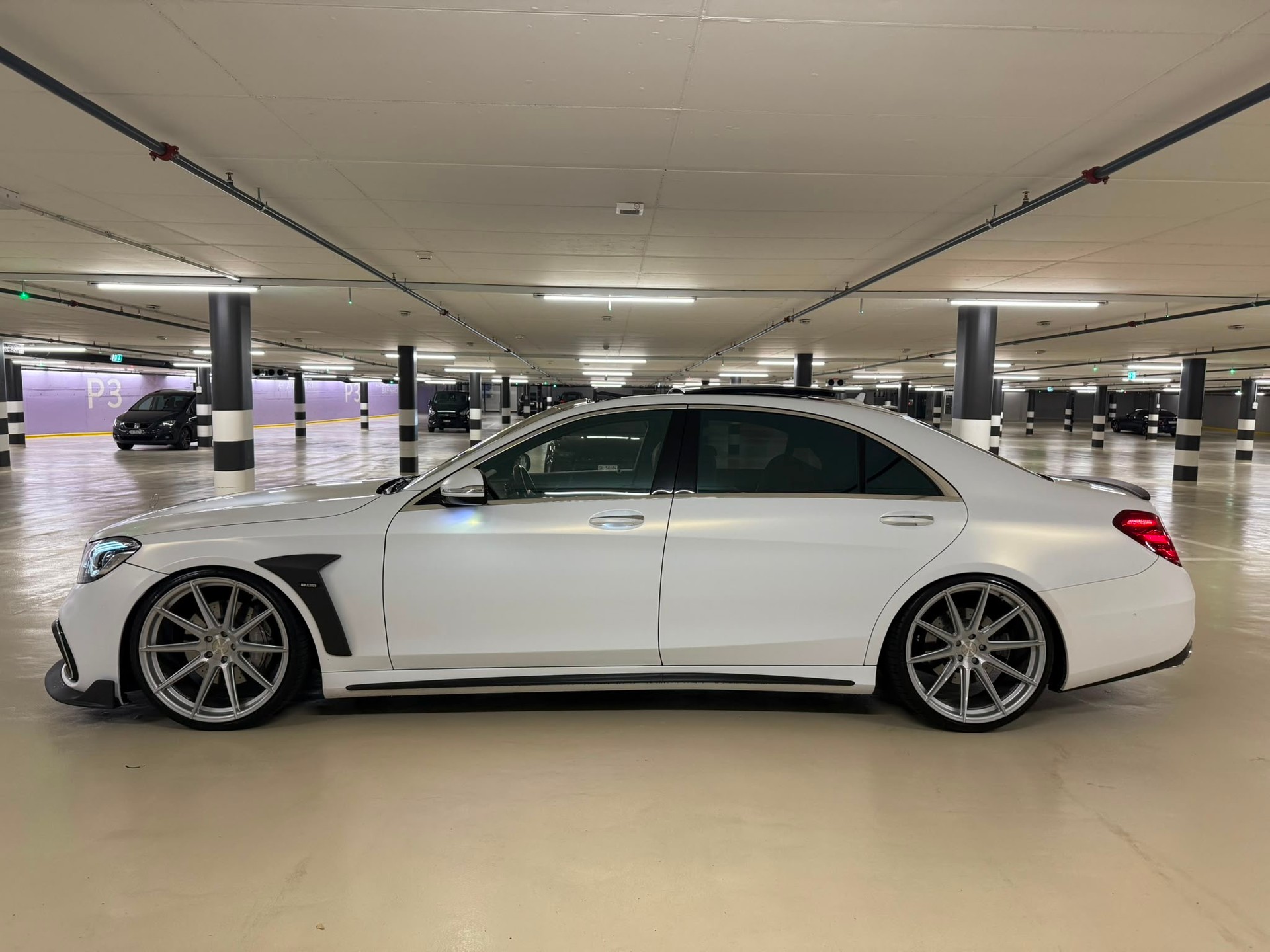MERCEDES-BENZ S 350 L BlueTEC 4Matic 7G-Tronic-showroom-element-1