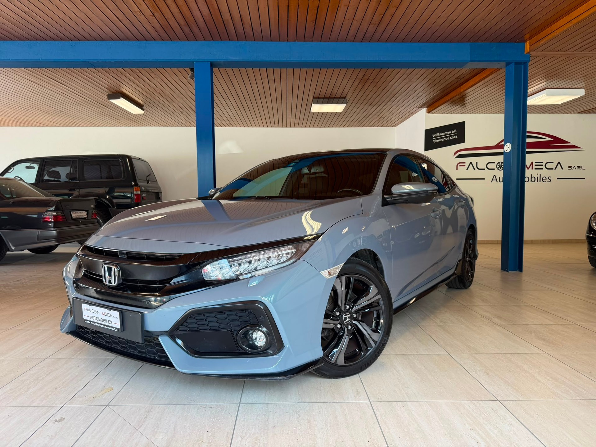 HONDA Civic 1.5 VTEC Sport Plus CVT-showroom-element-3