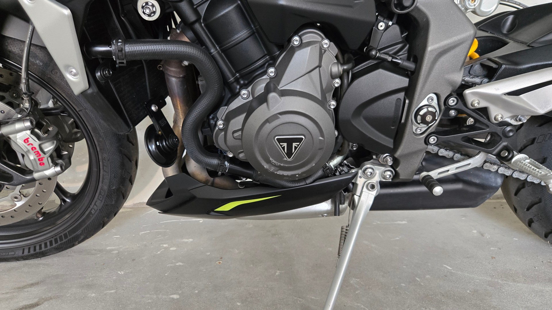 TRIUMPH Street Triple RS 765 ABS-image-2