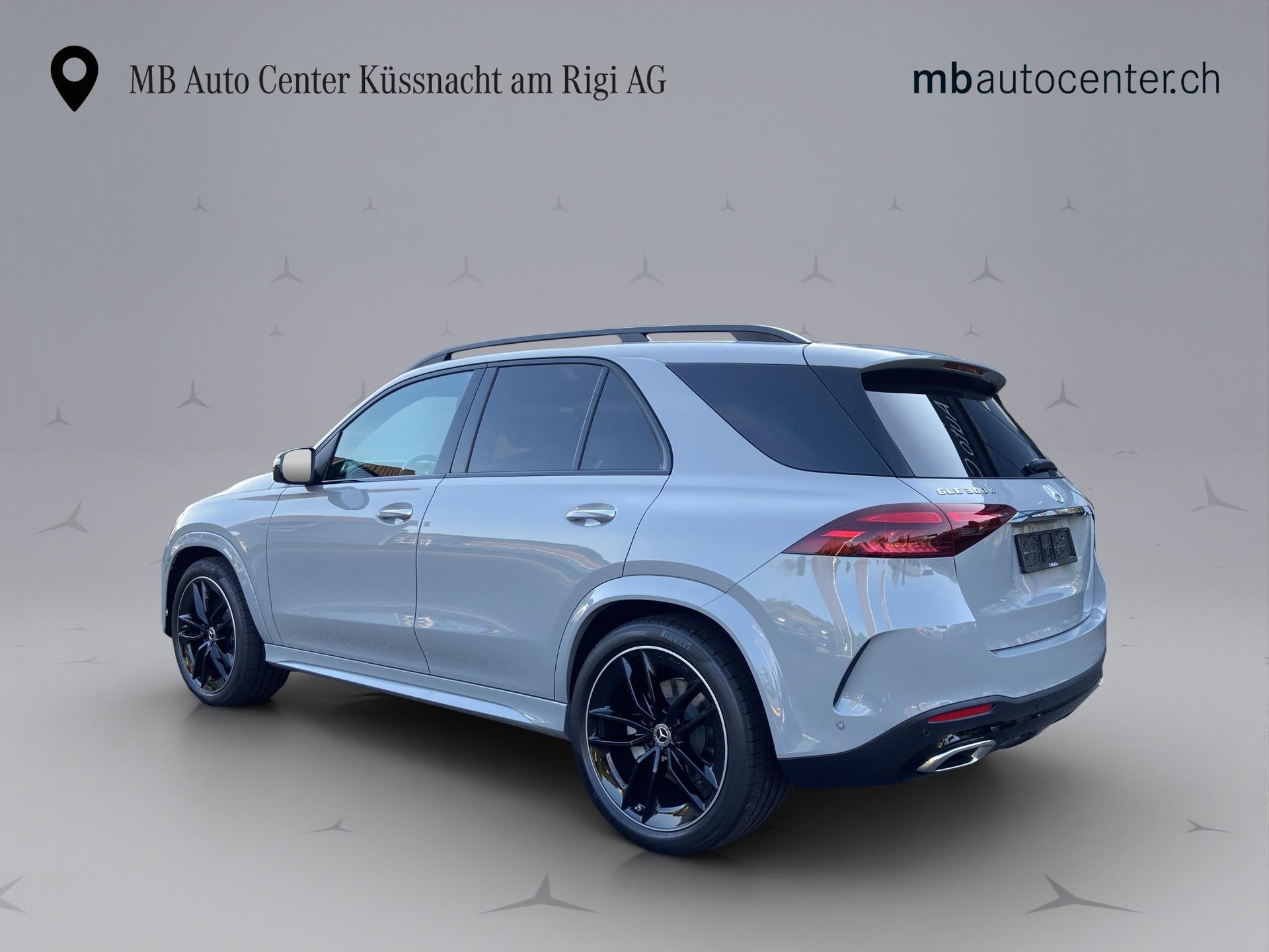 MERCEDES-BENZ GLE 300 d AMG Line 4matic-showroom-element-3