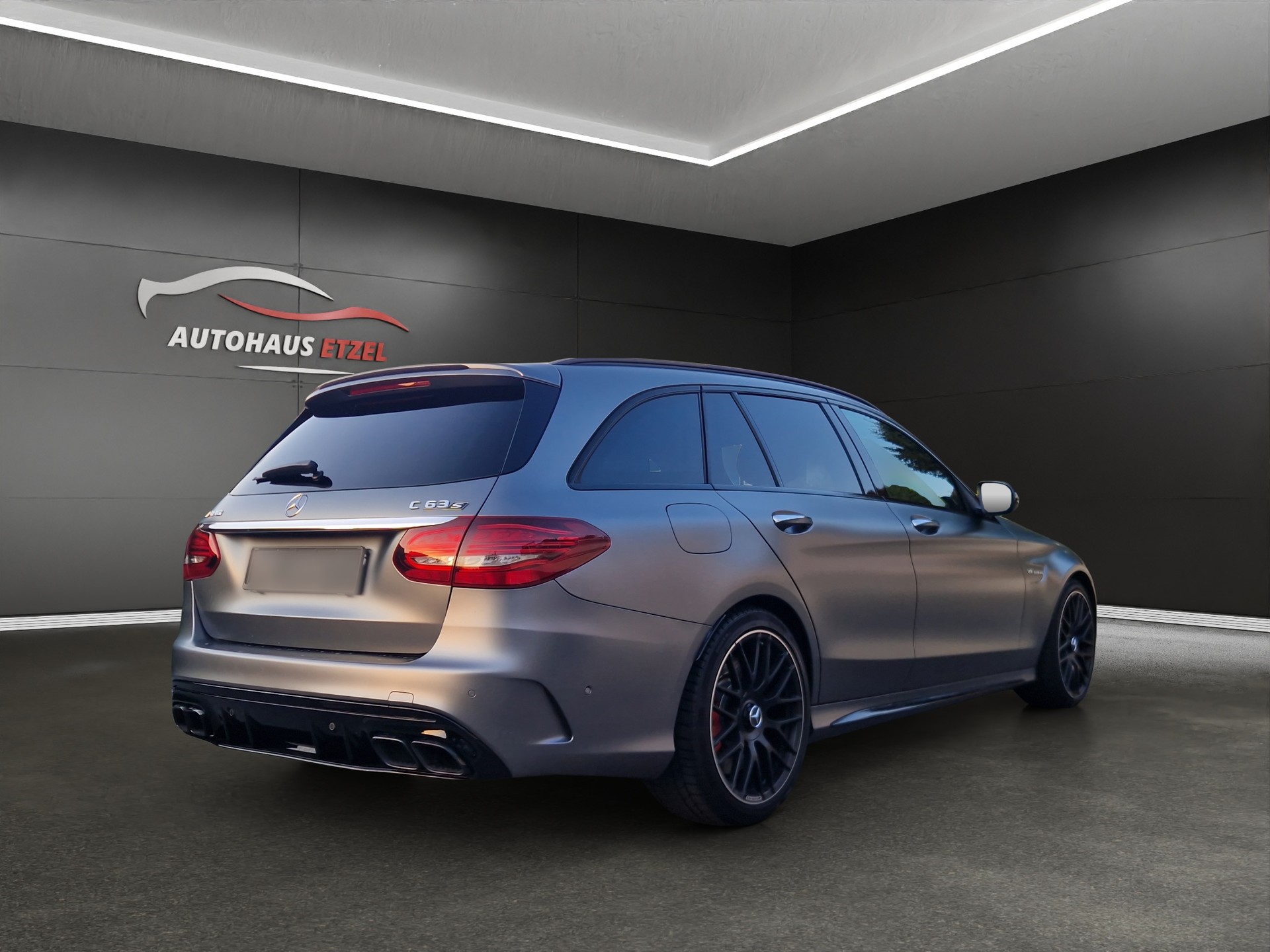 MERCEDES-BENZ C 63 S AMG-image-5
