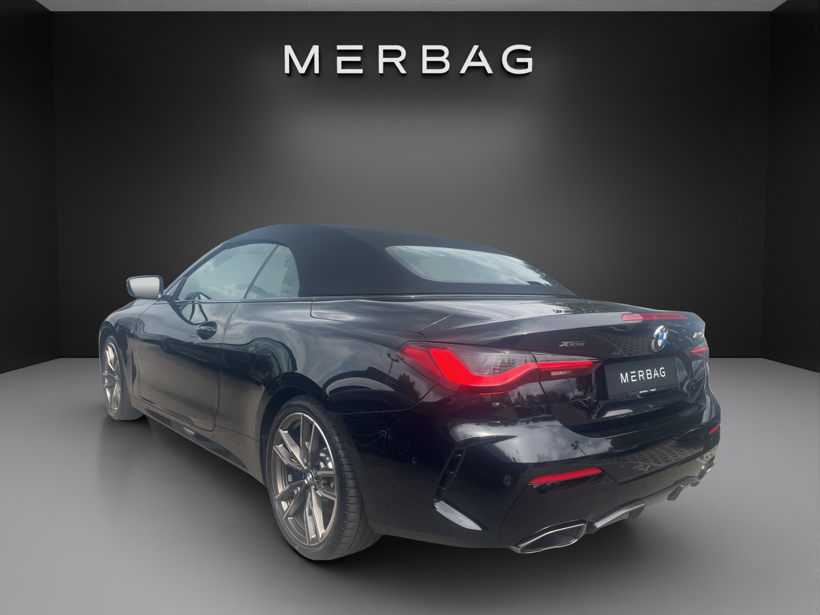 BMW M440i xDrive 48V Cabriolet Steptronic-image-3