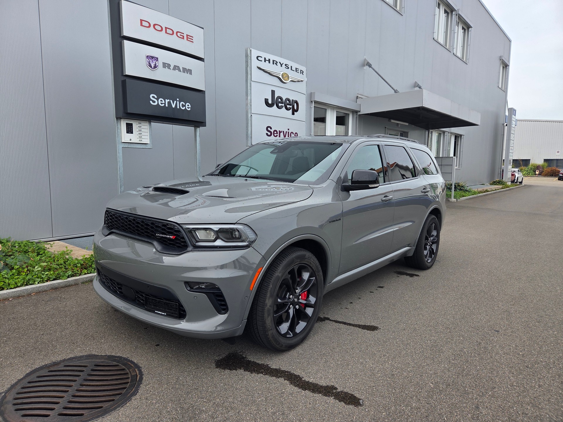 DODGE Durango 5.7 4x4 R/T 365PS / 7-Plätzer 3.5 T AHK / GRAIL Auspuff-showroom-element-1