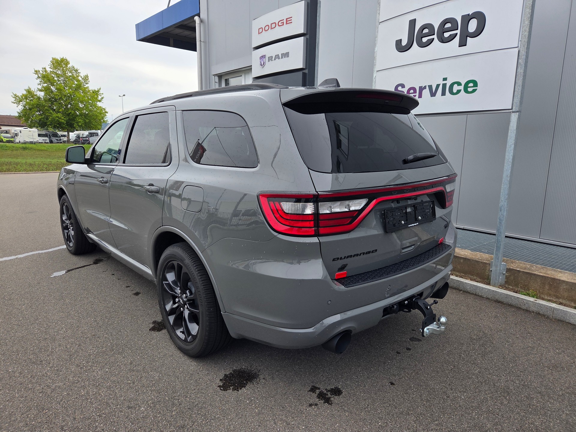 DODGE Durango 5.7 4x4 R/T 365PS / 7-Plätzer 3.5 T AHK / GRAIL Auspuff-showroom-element-2