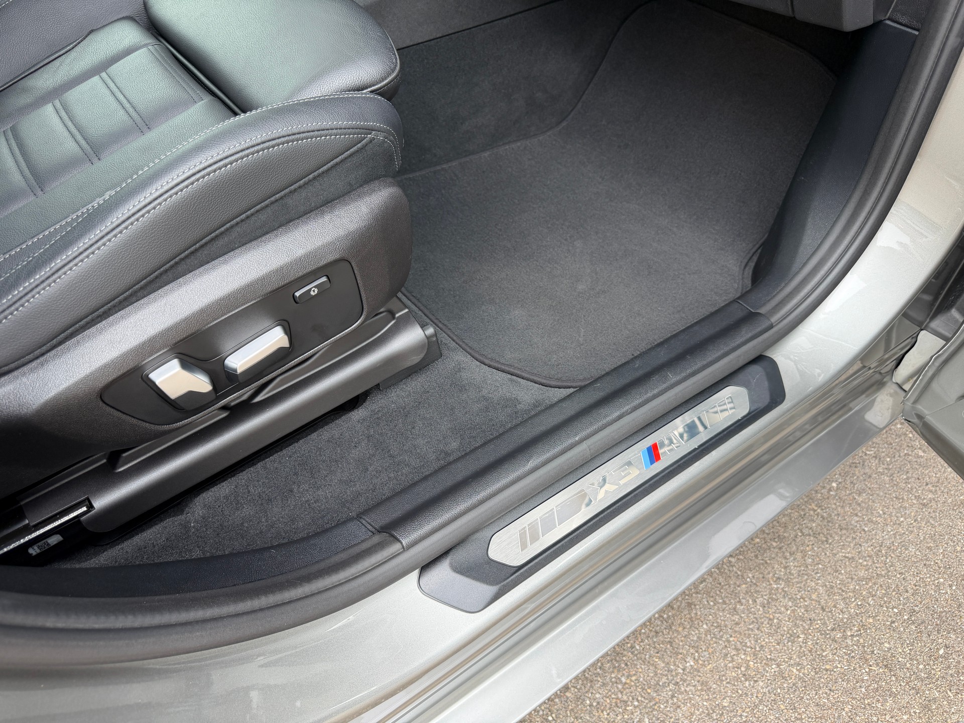 BMW X3 xDrive M Steptronic-image-18
