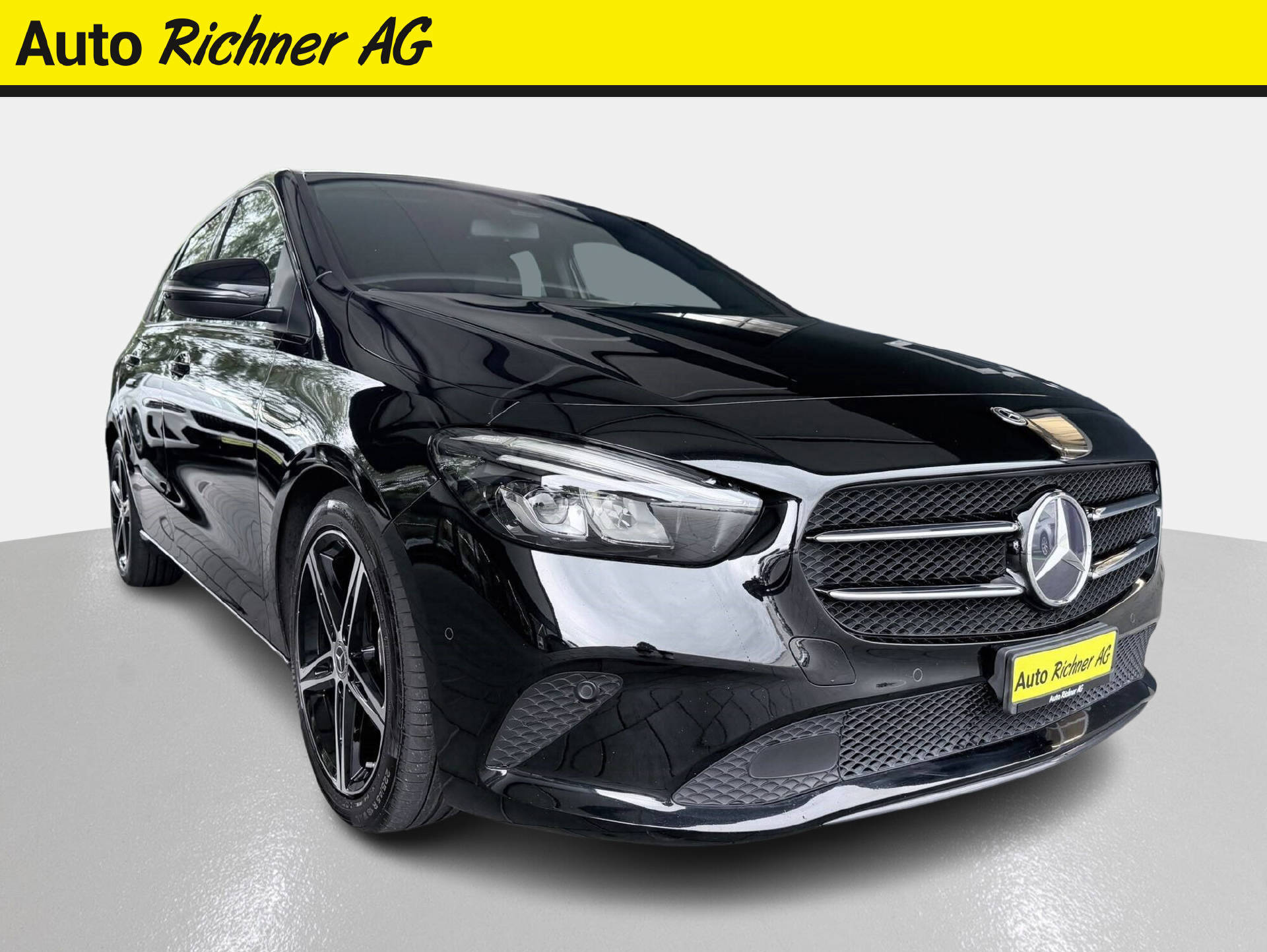 MERCEDES-BENZ B 200 d Night Star