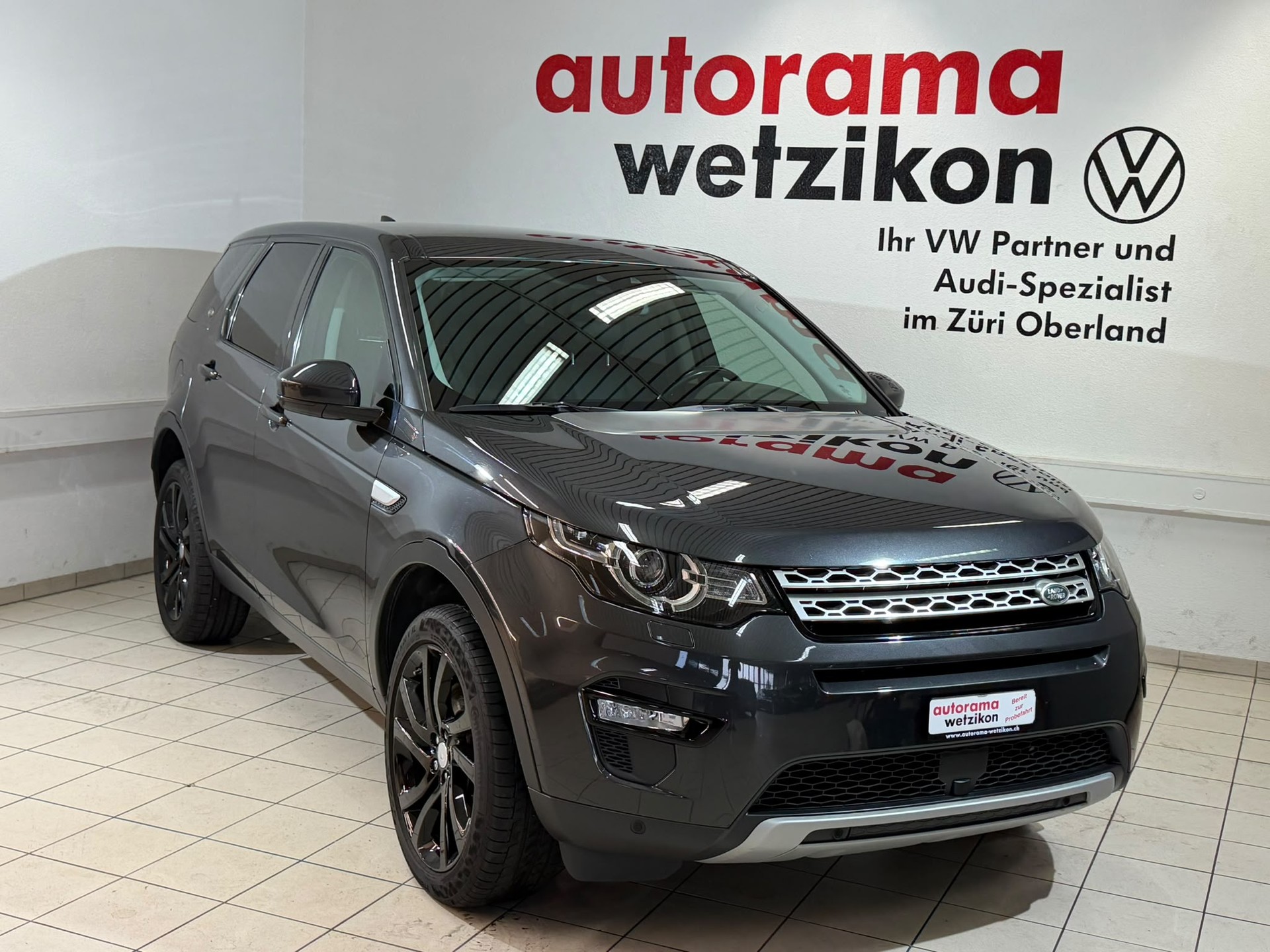 LAND ROVER Discovery Sport 2.0 SD4 HSE AT9-showroom-element-1