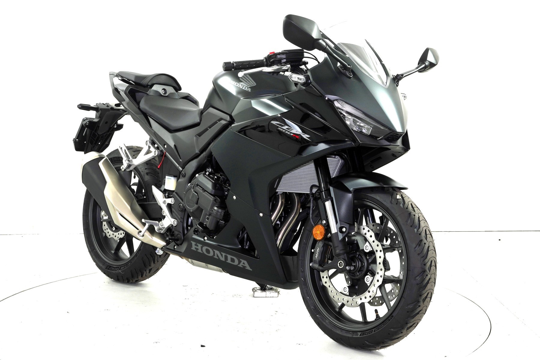 HONDA CBR 500 R ABS E-Clutch-image-1