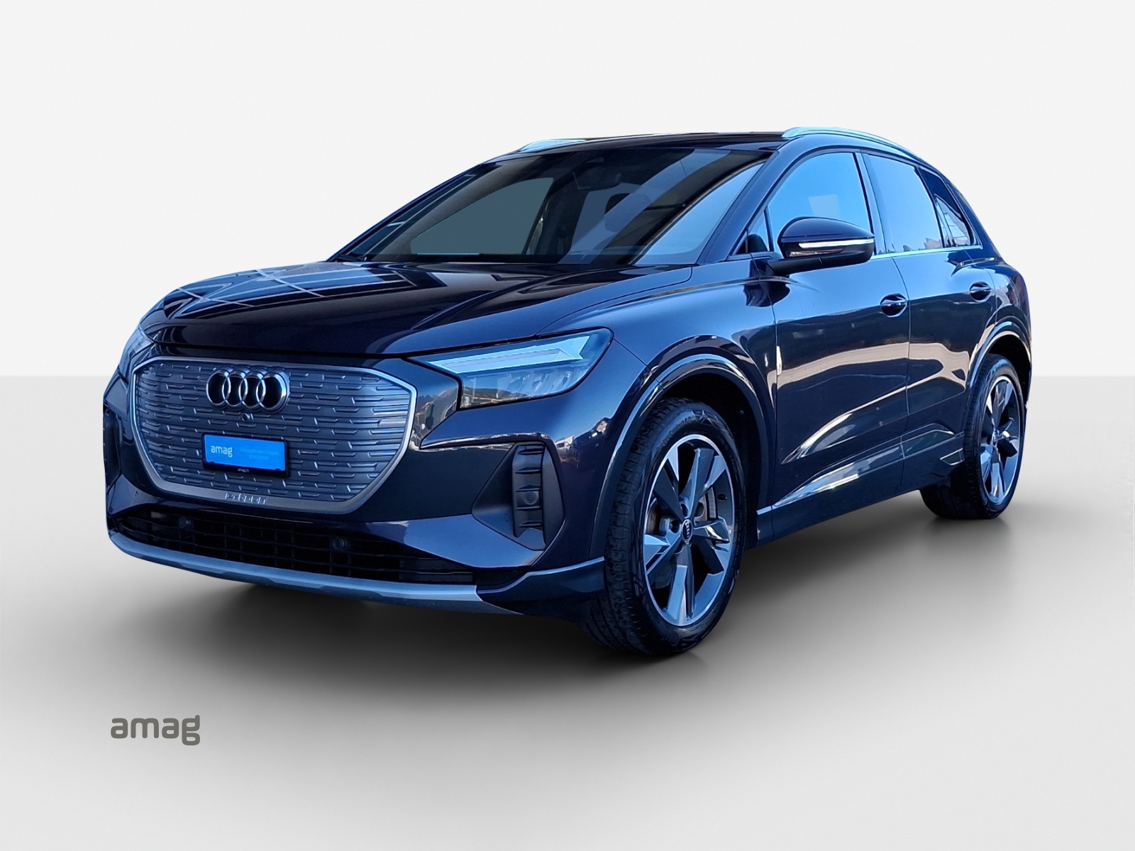 AUDI Q4 e-tron 50 quattro