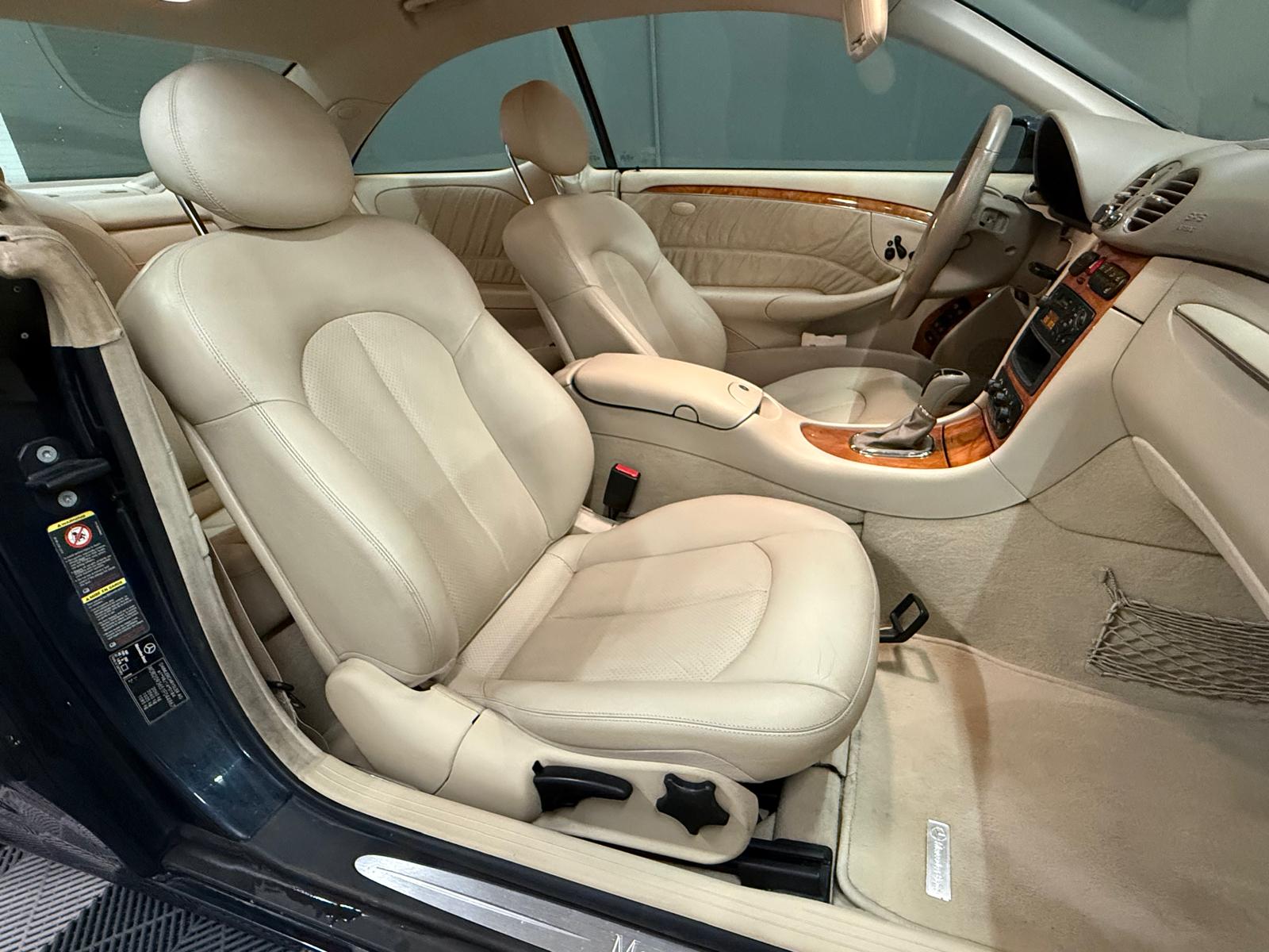MERCEDES-BENZ CLK 320 Elégance Automatic-image-14