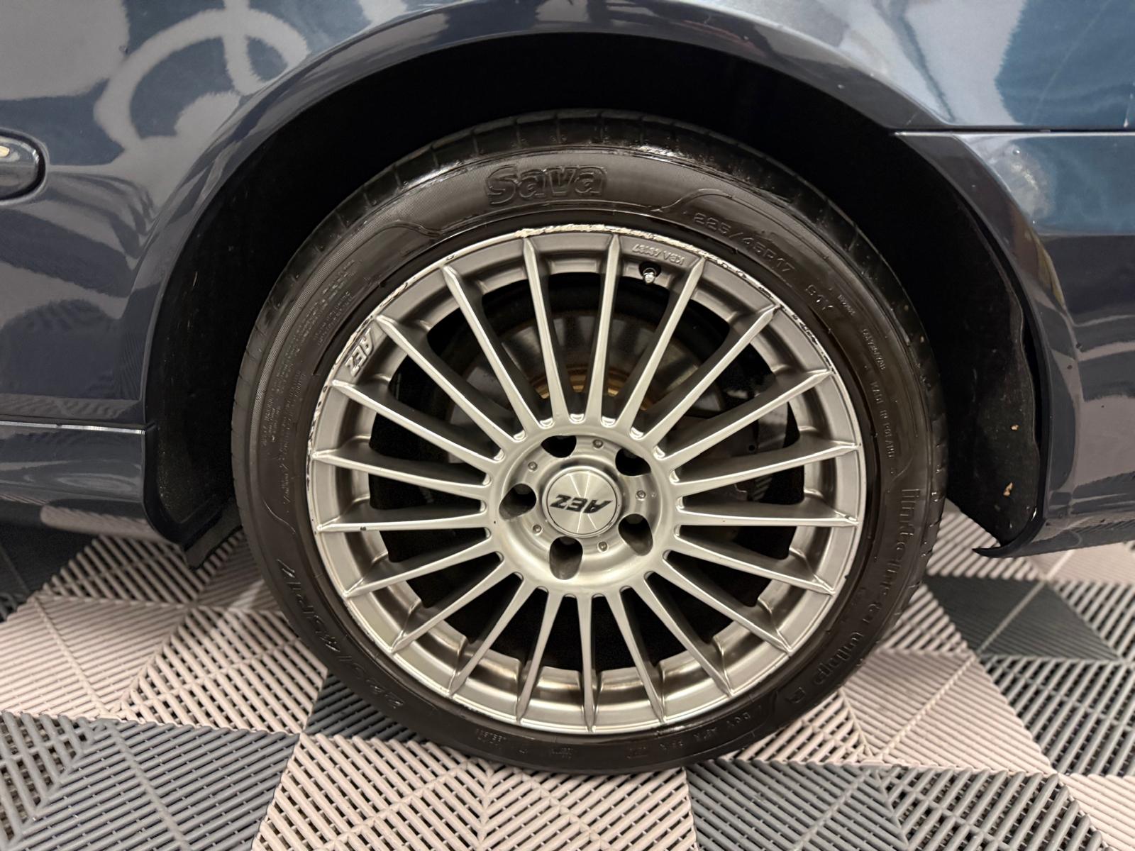 MERCEDES-BENZ CLK 320 Elégance Automatic-image-27