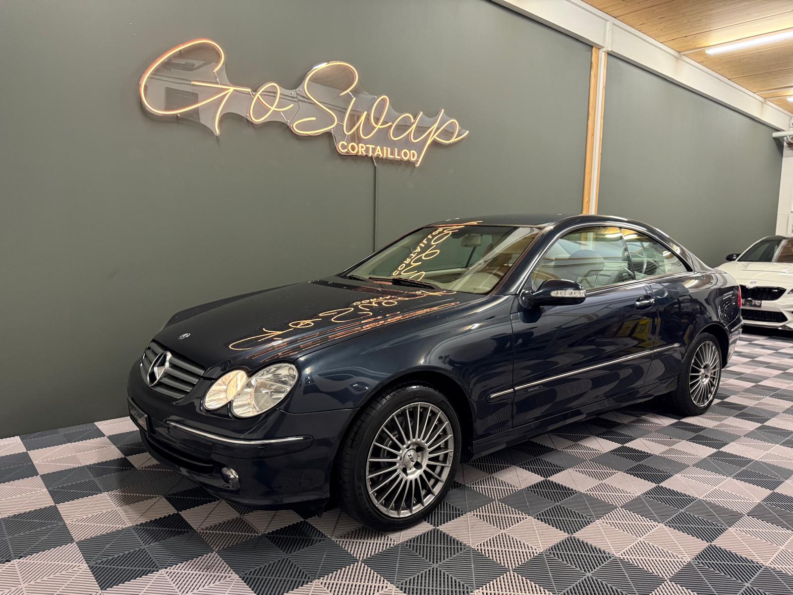 MERCEDES-BENZ CLK 320 Elégance Automatic