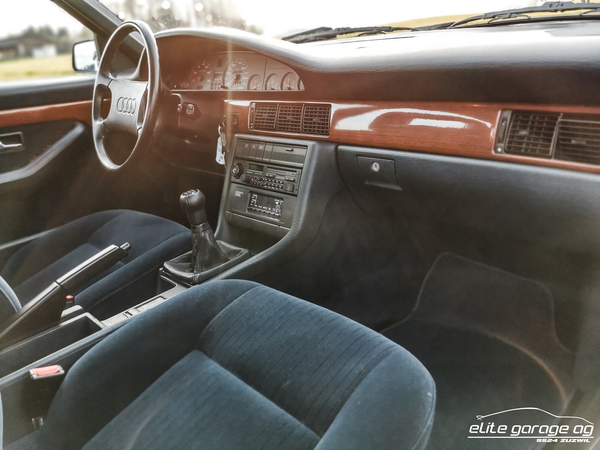 AUDI 200 Turbo 20V quattro-image-13