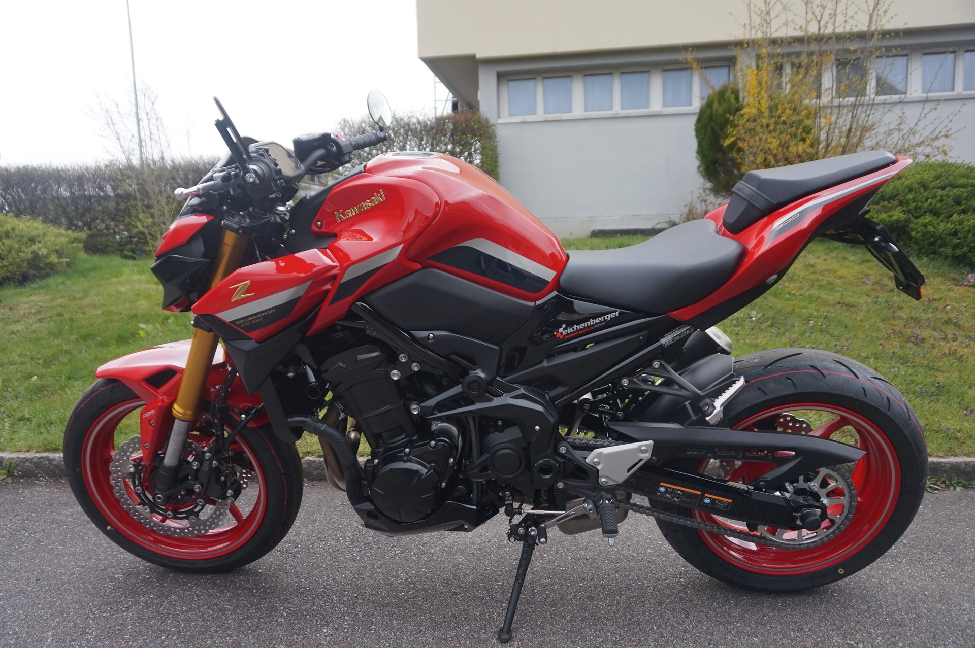 KAWASAKI Z900 ABS 50th Years mit LV10 Black Edition Auspuff-image-0