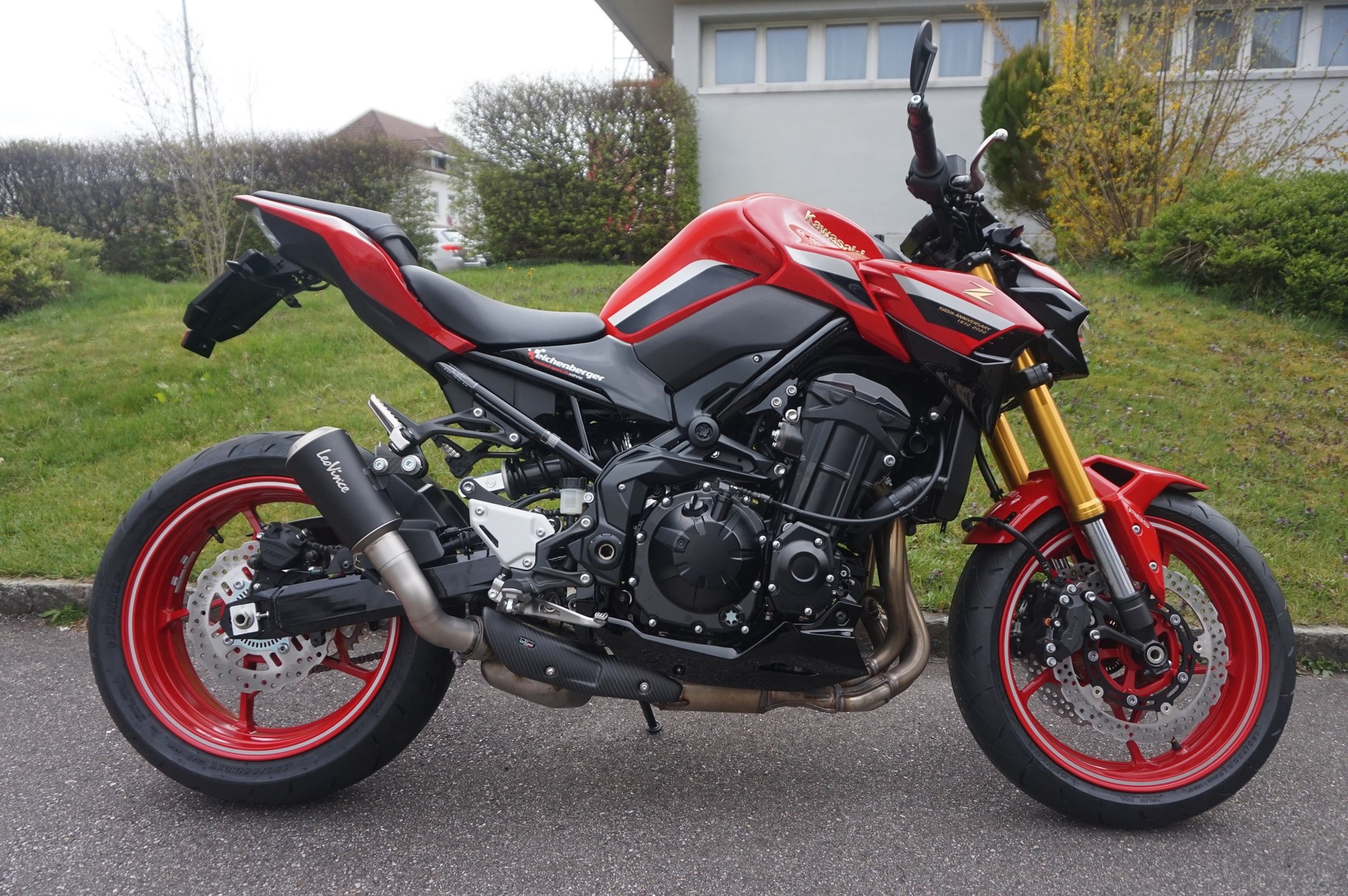 KAWASAKI Z900 ABS 50th Years mit LV10 Black Edition Auspuff-image-2