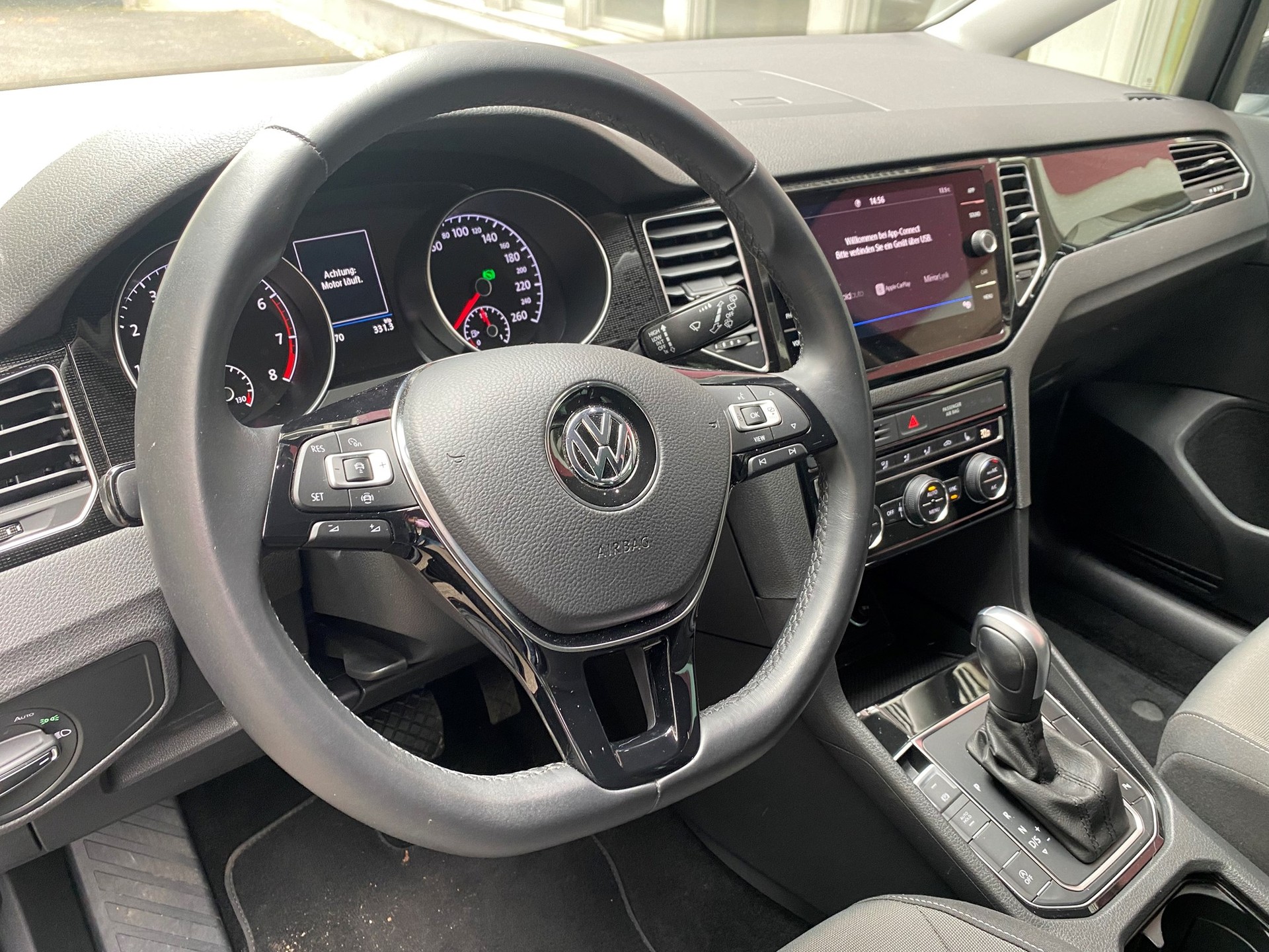 VW Golf Sportsvan 1.5 TSI EVO Highline DSG-image-5