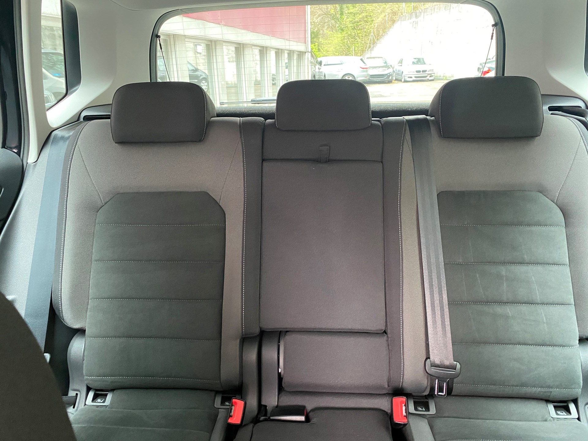 VW Golf Sportsvan 1.5 TSI EVO Highline DSG-image-6