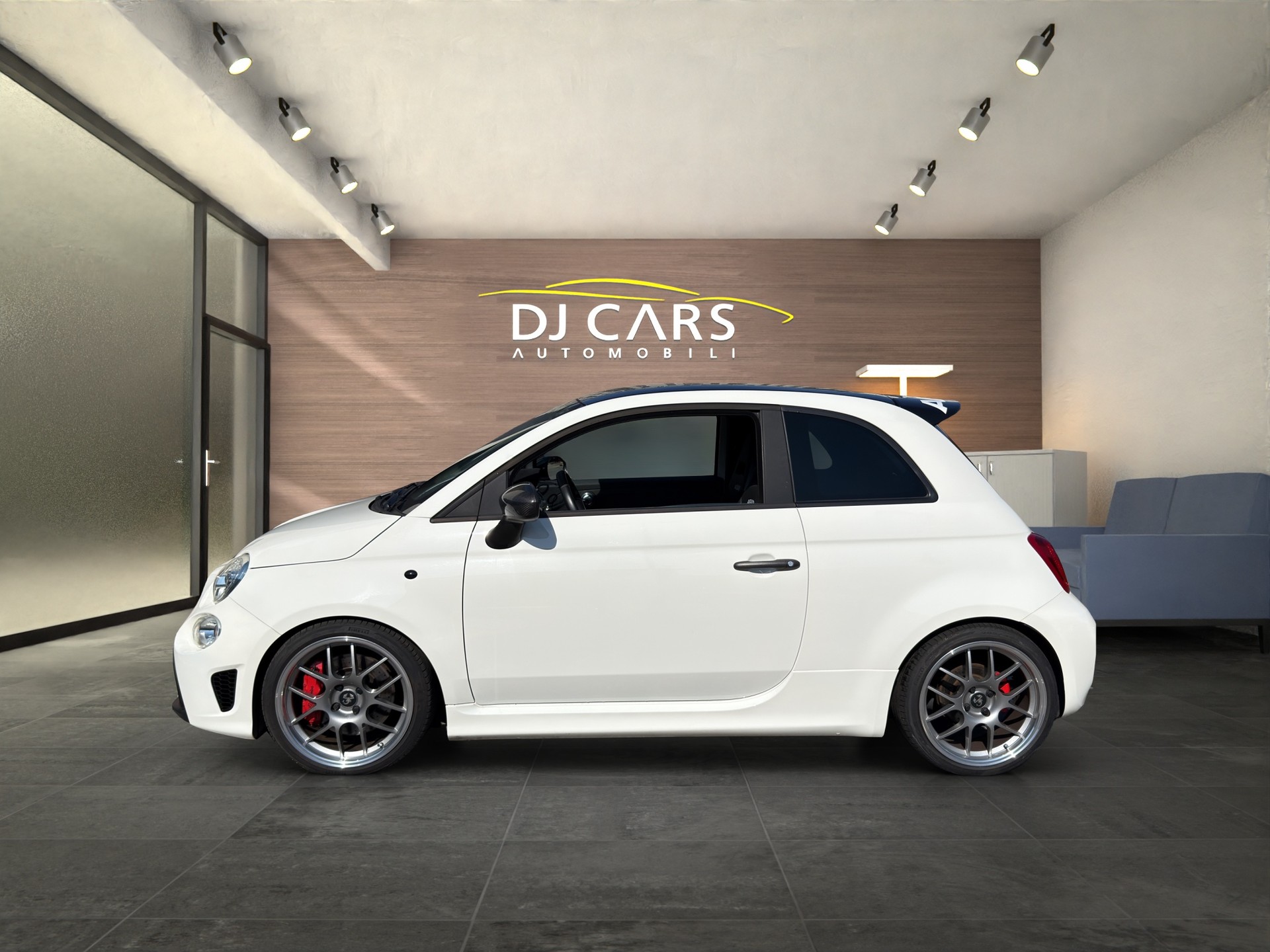 FIAT 595 1.4 16V Turbo Abarth Competizione 110° Anniv.-image-3