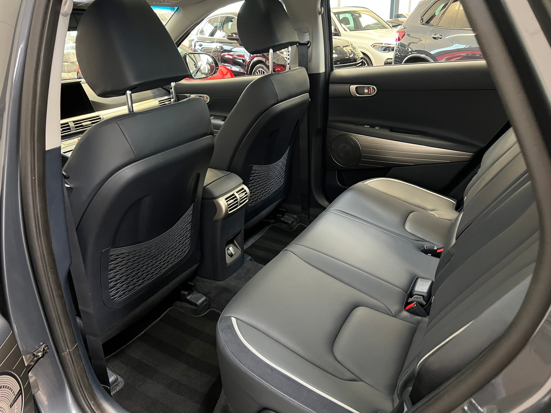 HYUNDAI Nexo Fuel Cell Amplia-image-24
