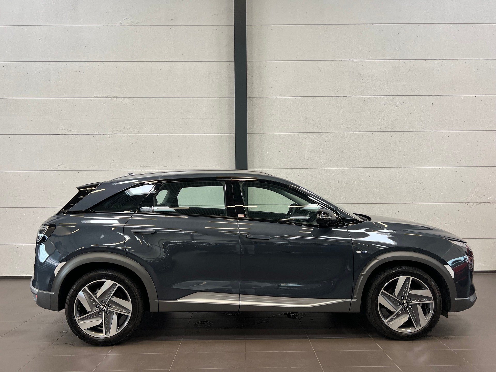 HYUNDAI Nexo Fuel Cell Amplia-image-8