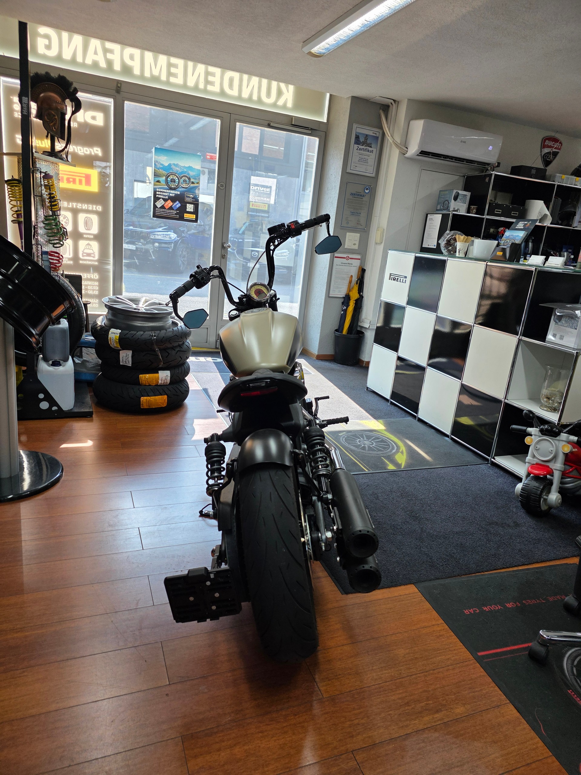 INDIAN Scout ABS-image-3