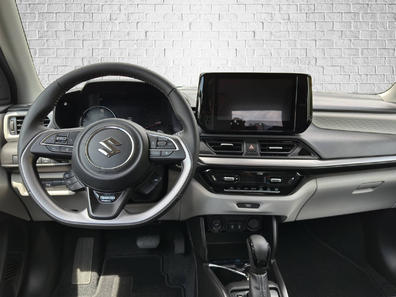 SUZUKI Swift 1.2 Tradizio Top Hybrid-image-9