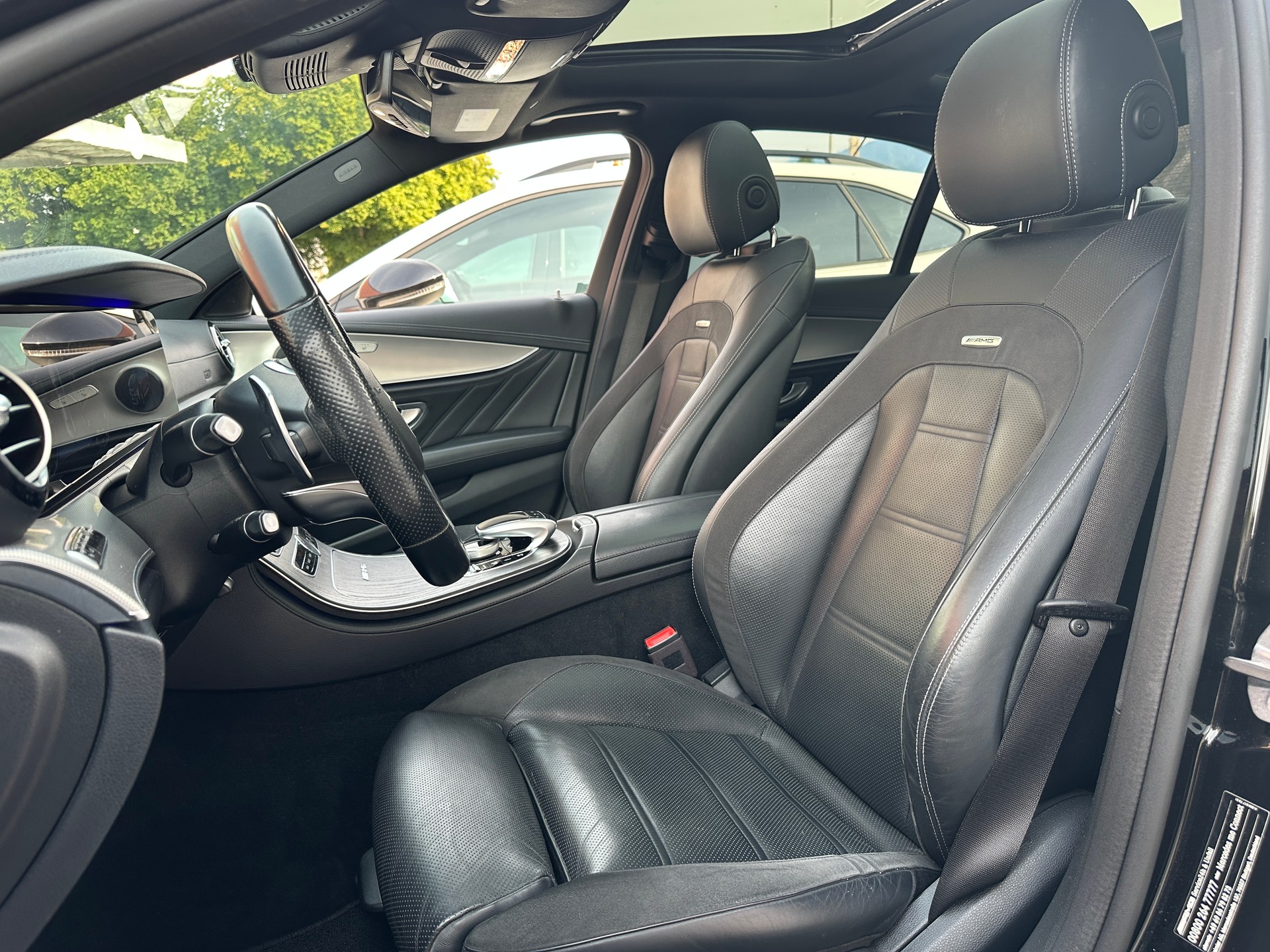 MERCEDES-BENZ E 63 AMG 4Matic Speedshift MCT-image-16