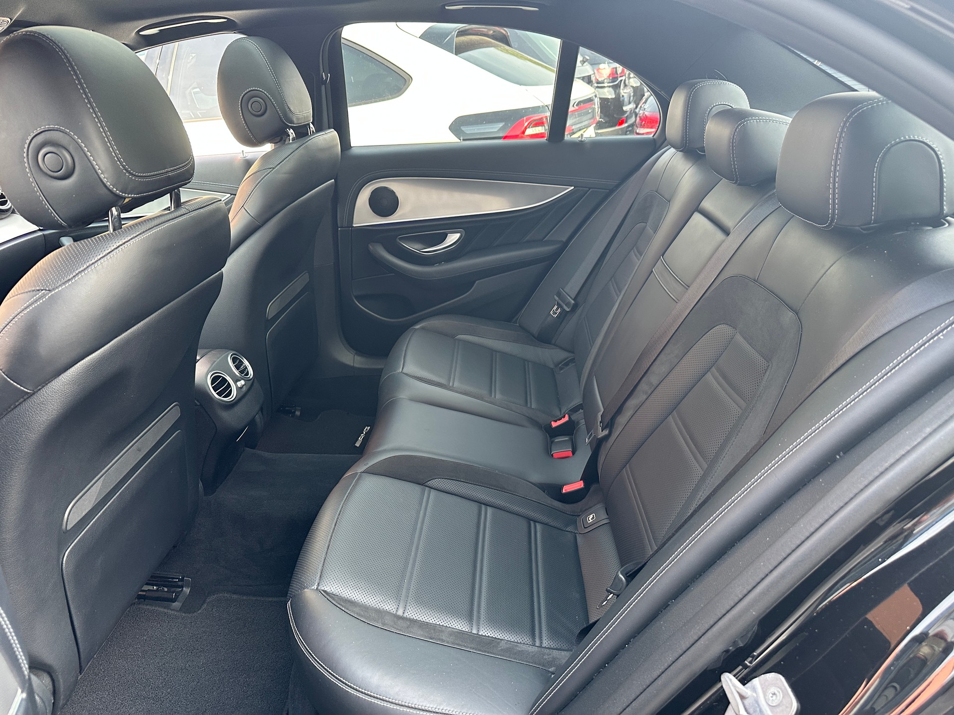 MERCEDES-BENZ E 63 AMG 4Matic Speedshift MCT-image-14
