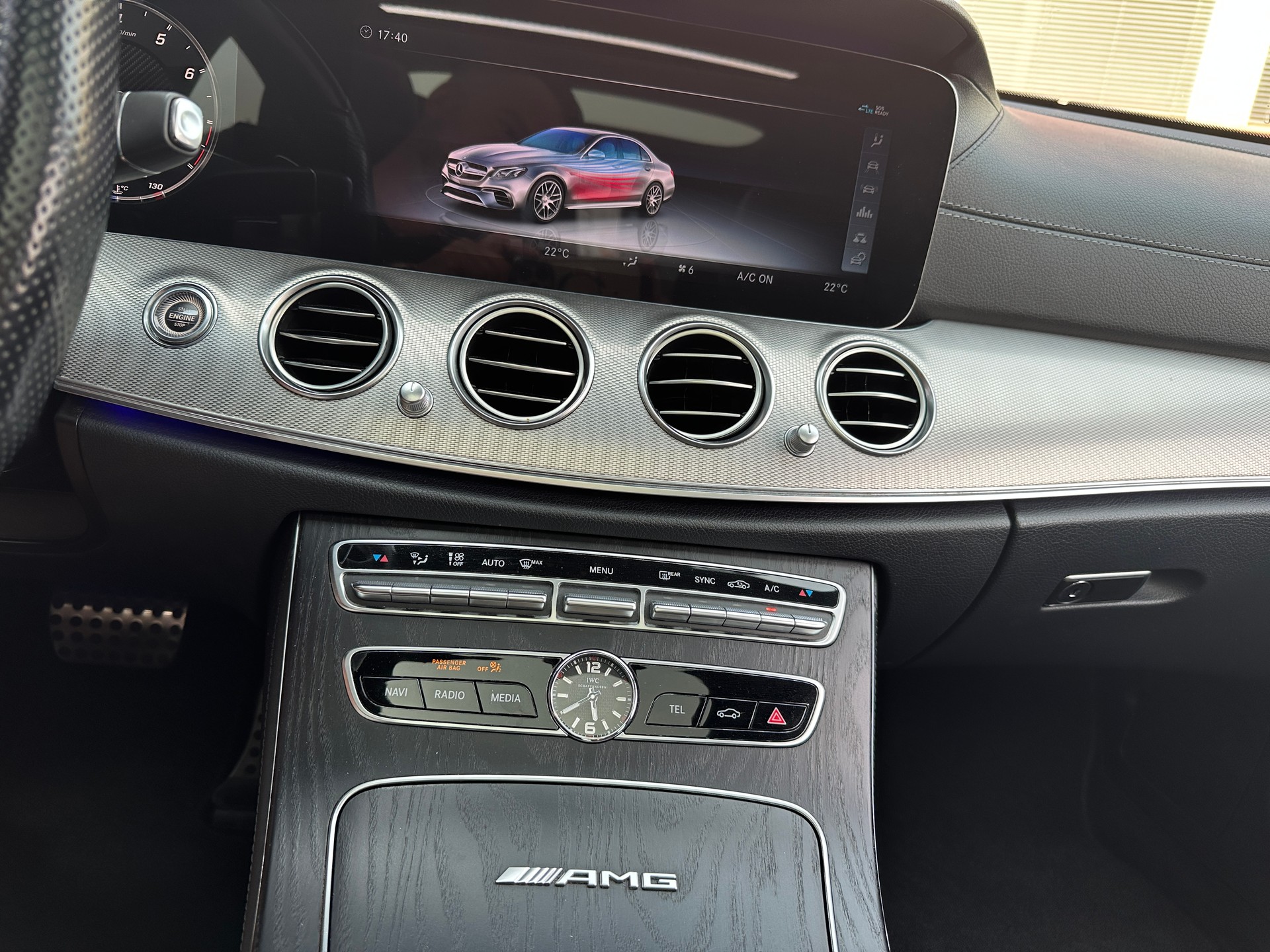 MERCEDES-BENZ E 63 AMG 4Matic Speedshift MCT-image-22