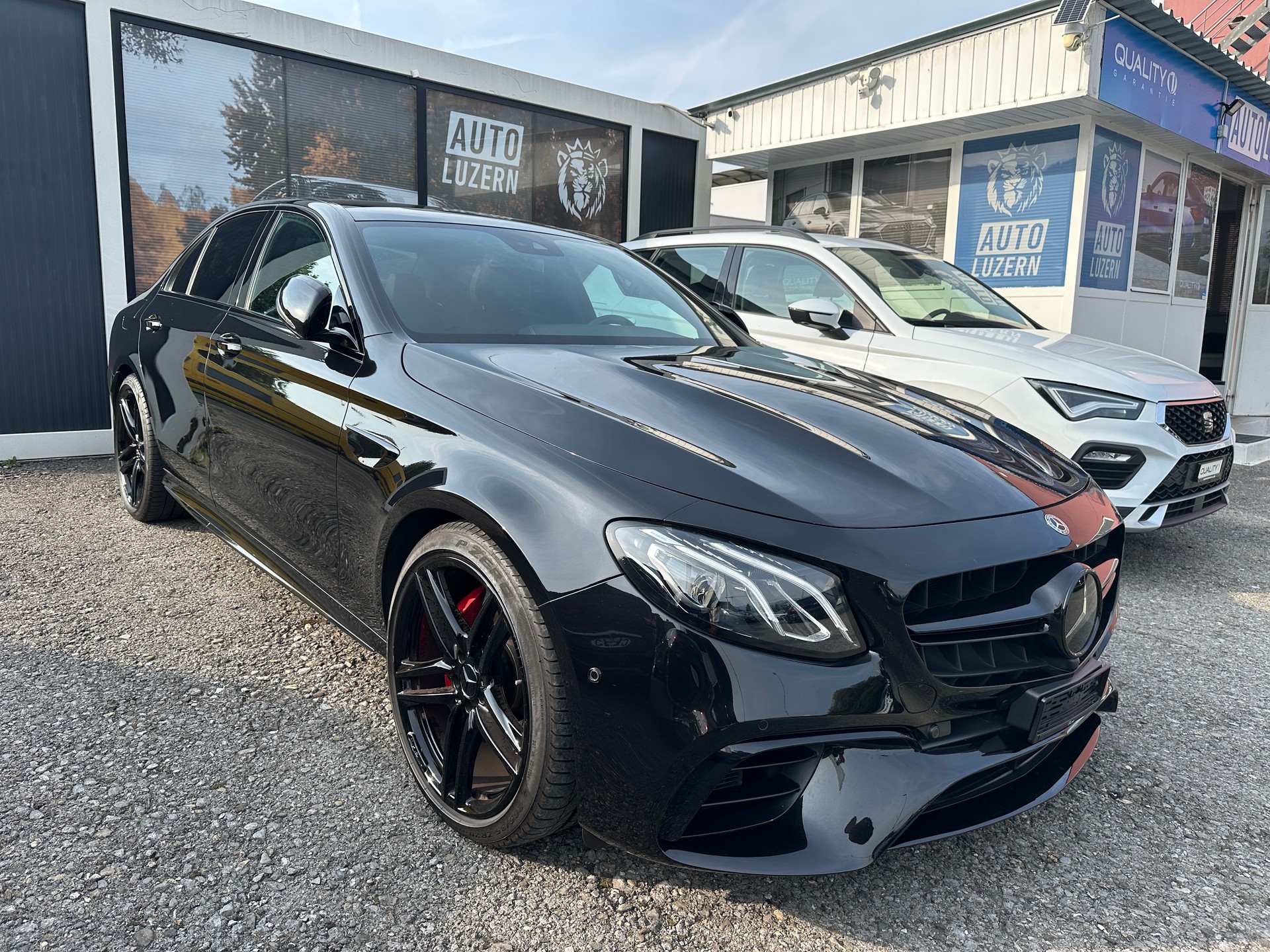 MERCEDES-BENZ E 63 AMG 4Matic Speedshift MCT-showroom-element-2