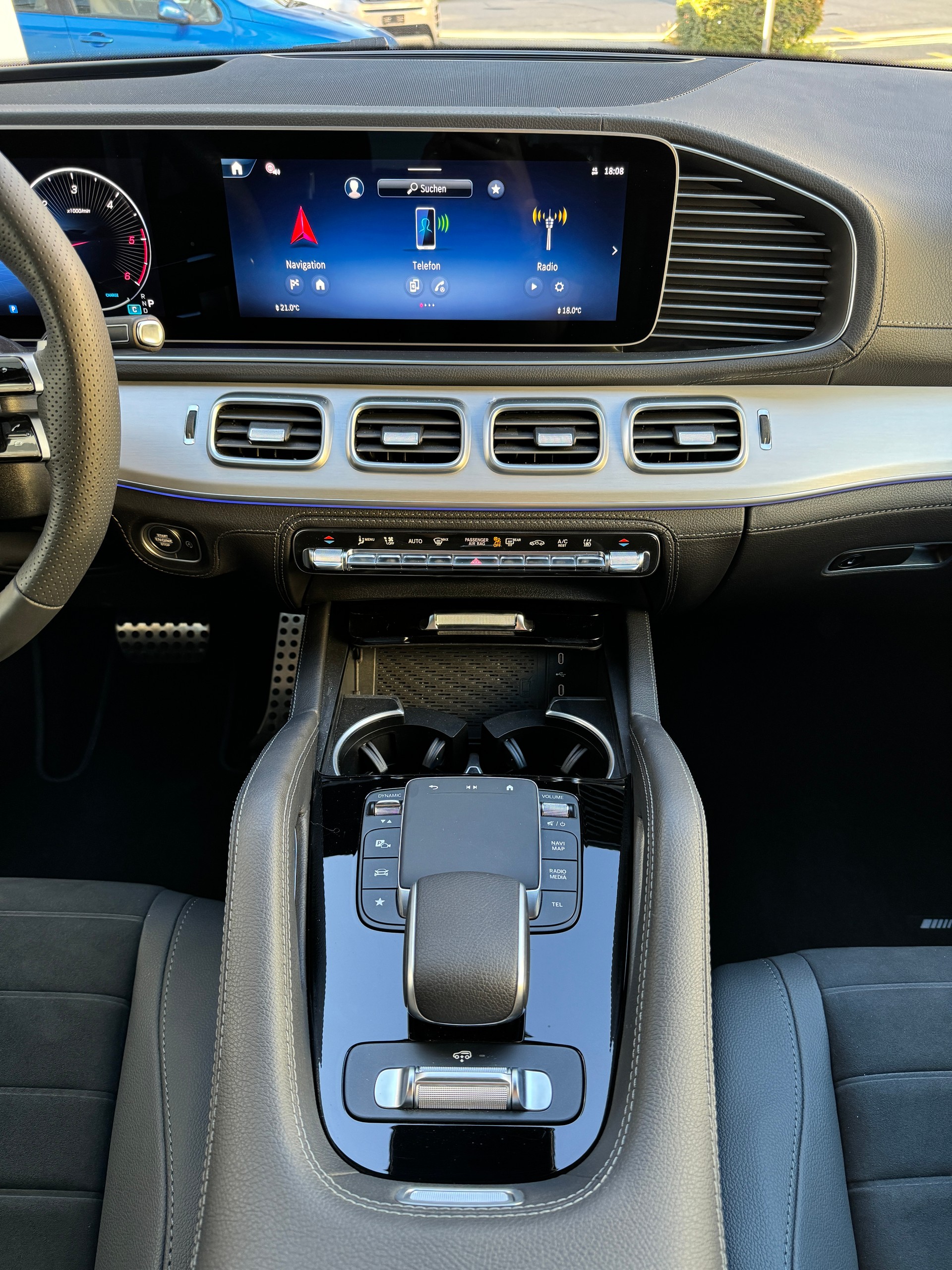 MERCEDES-BENZ GLE 300 d 4Matic 9G-Tronic-image-12