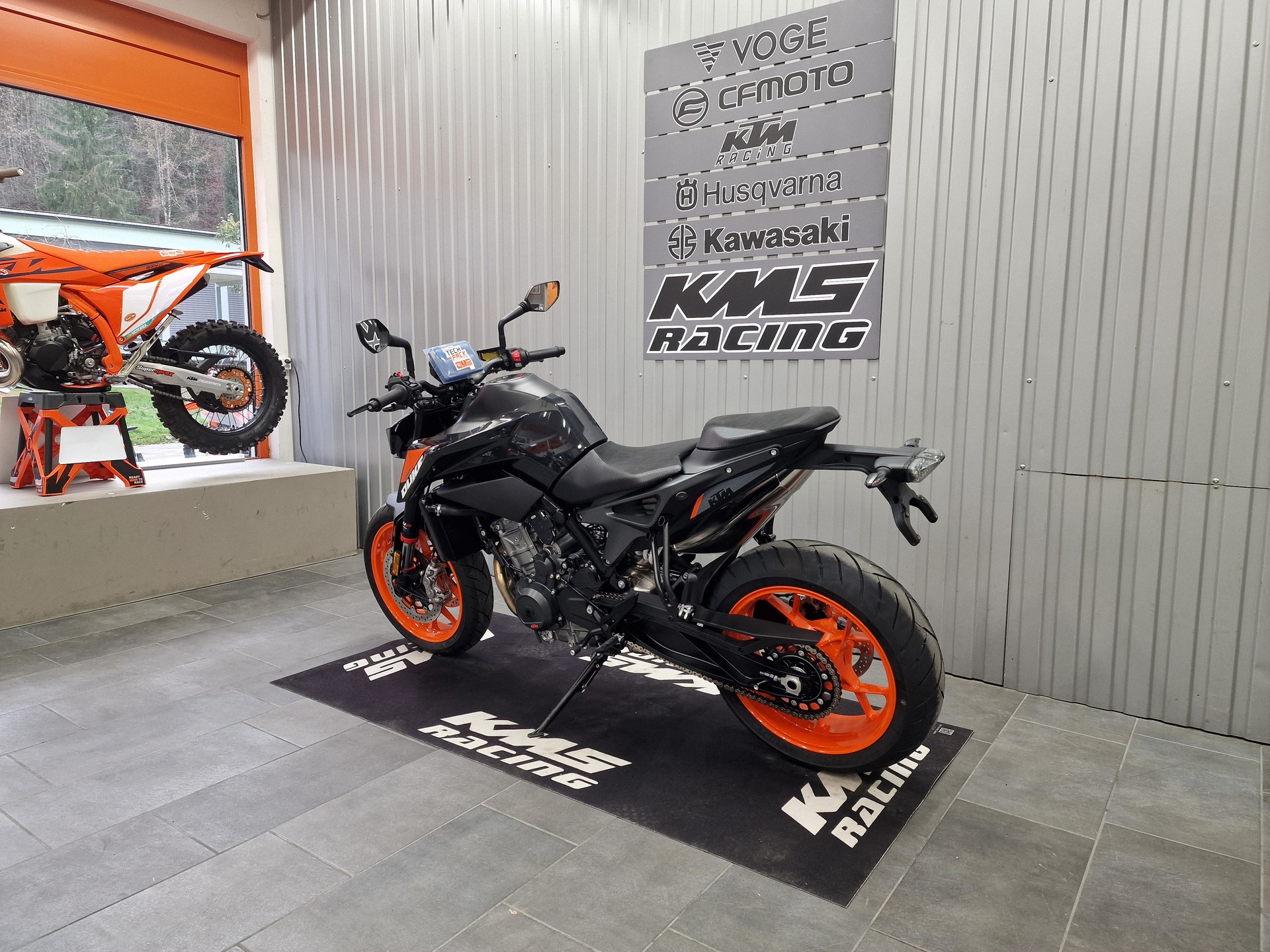 KTM 790 Duke-image-3