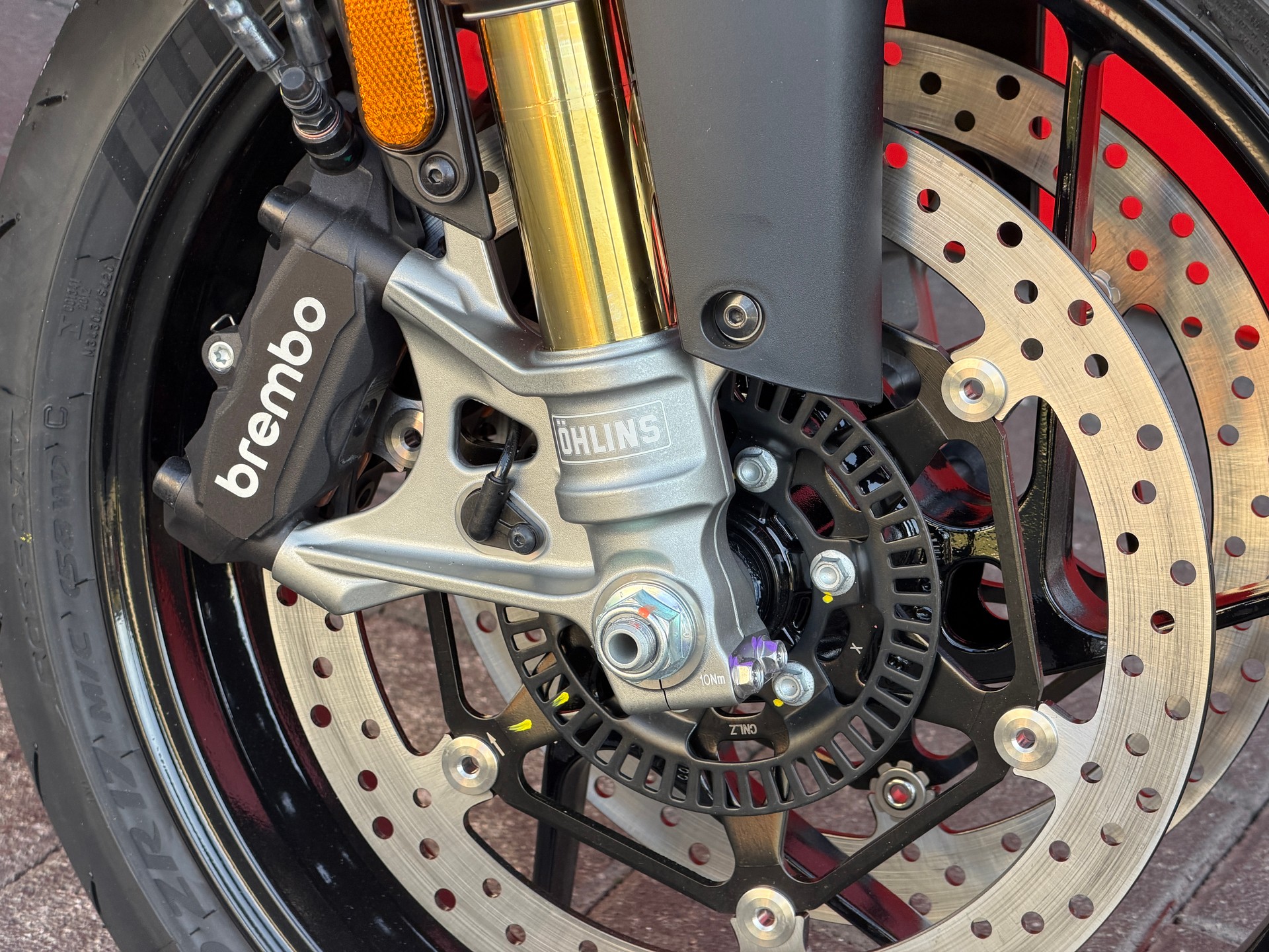 APRILIA Tuono 660 E5+ Factory (70kW)-image-5